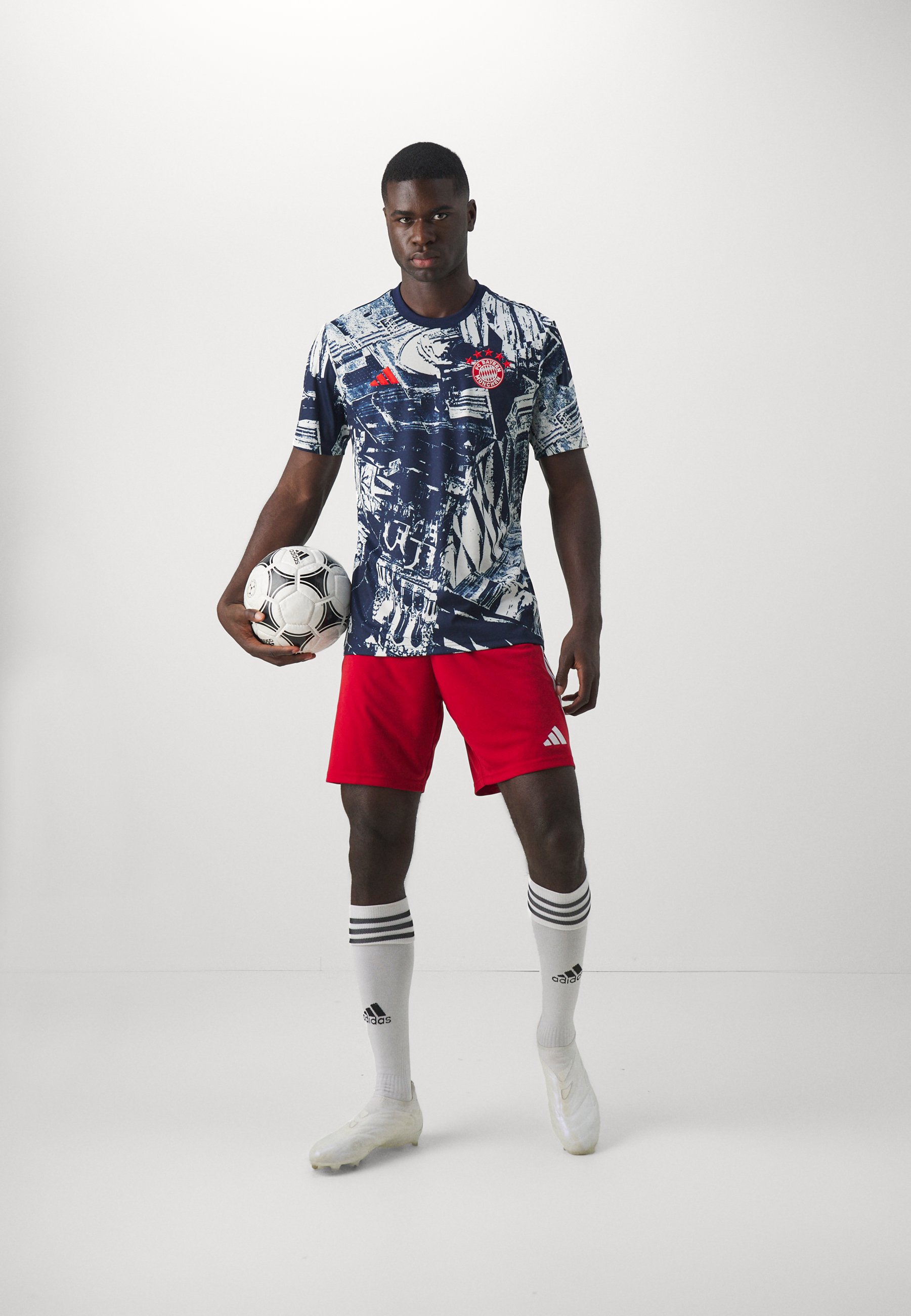 BAYERN MÜNCHEN PREMATCH - Club wear