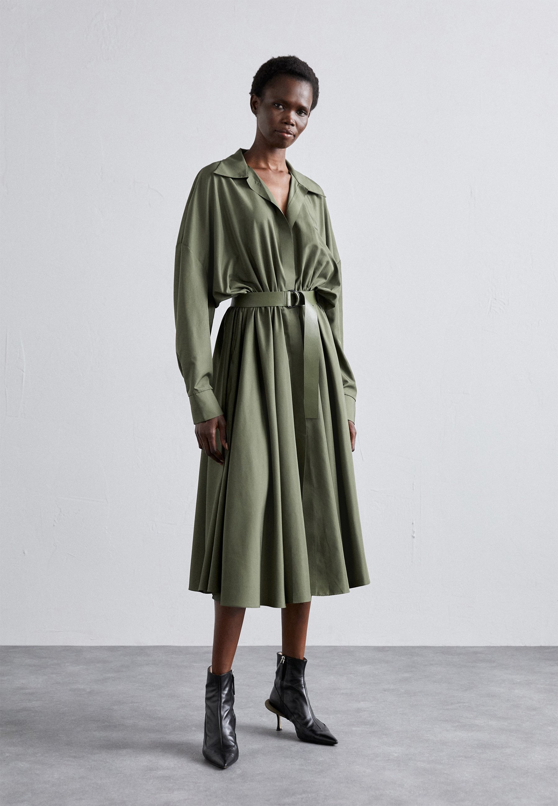 SUPER OVERSIZED BOYFRIEND FLARED DRESS - Shirt dress