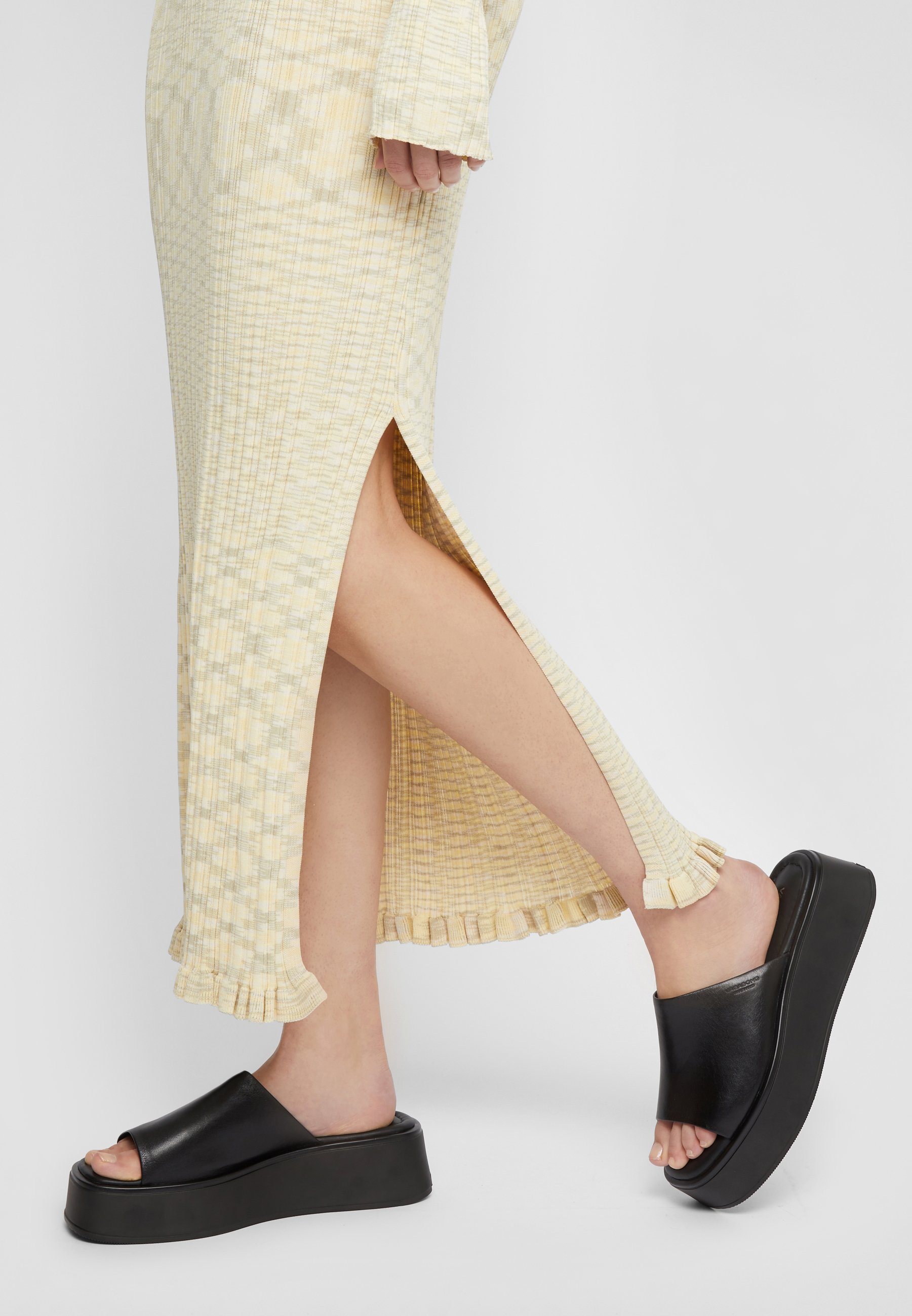 COURTNEY - Heeled mules