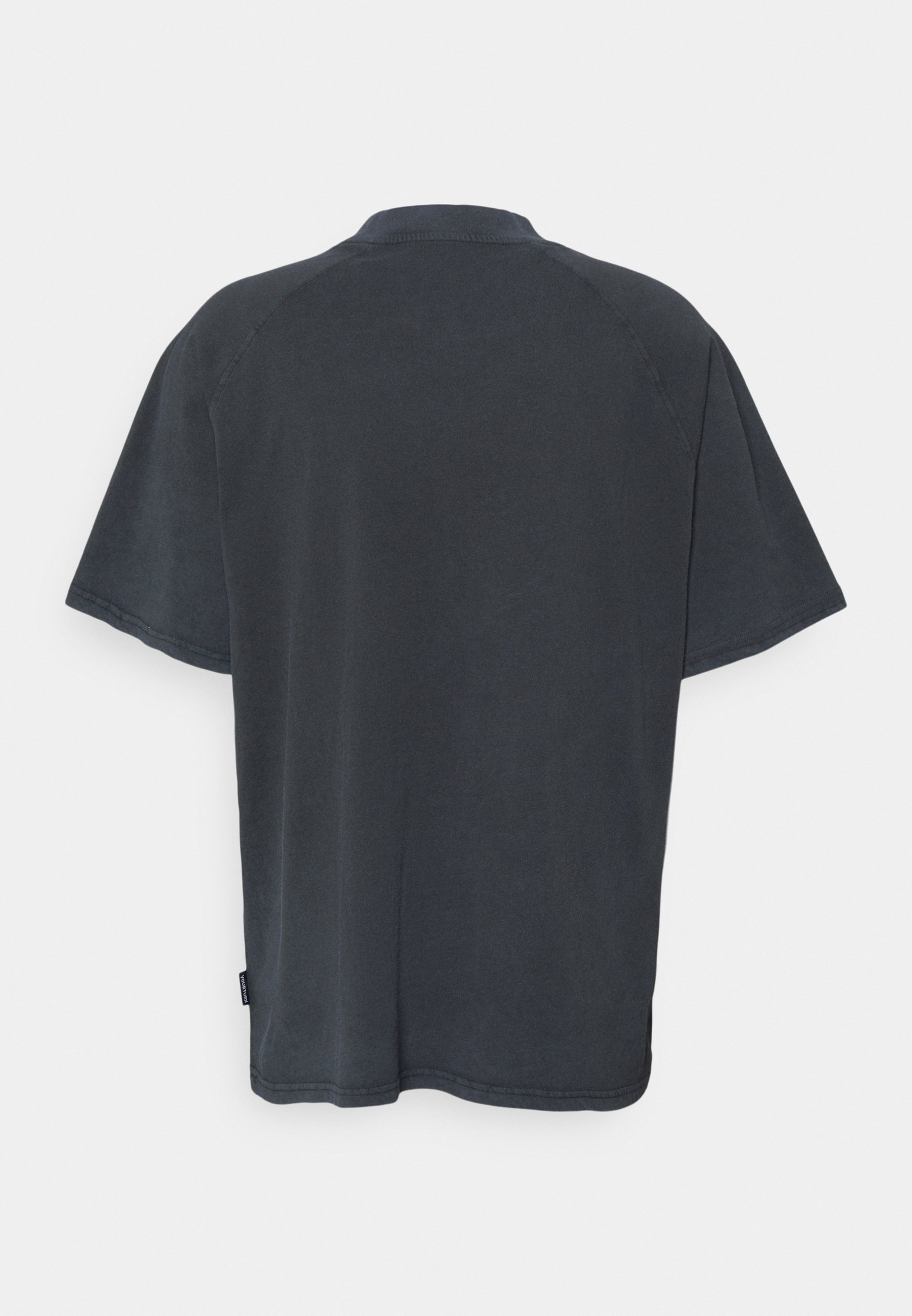 Basic T-shirt