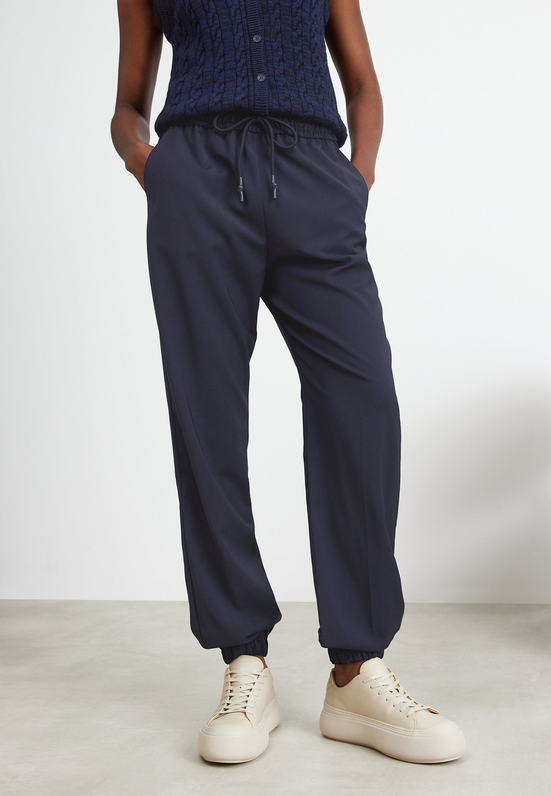 Tracksuit bottoms