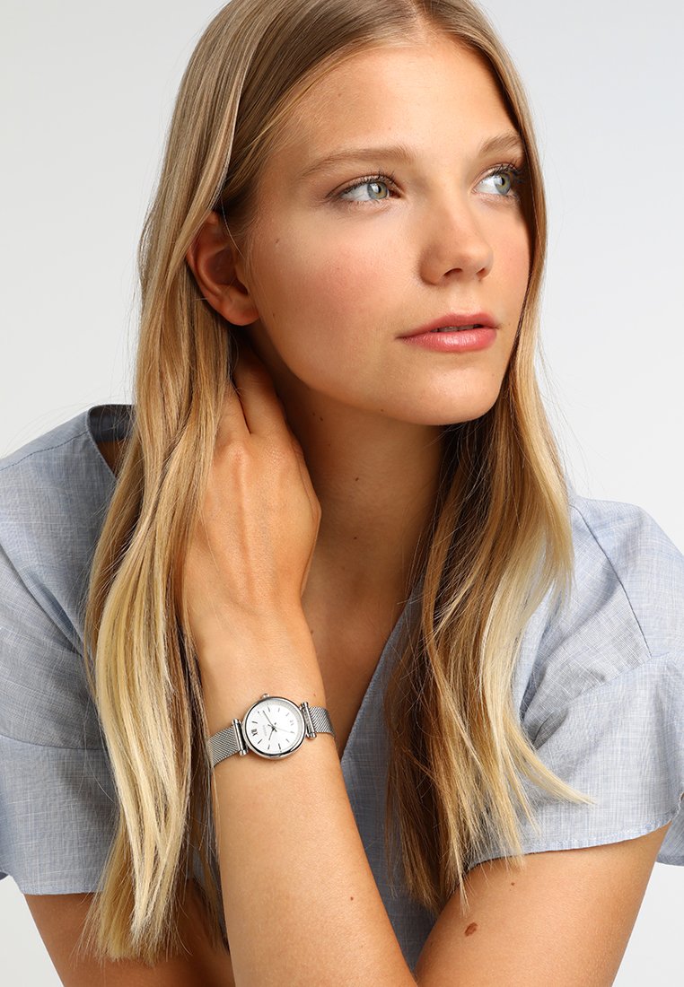 CARLIE - Watch