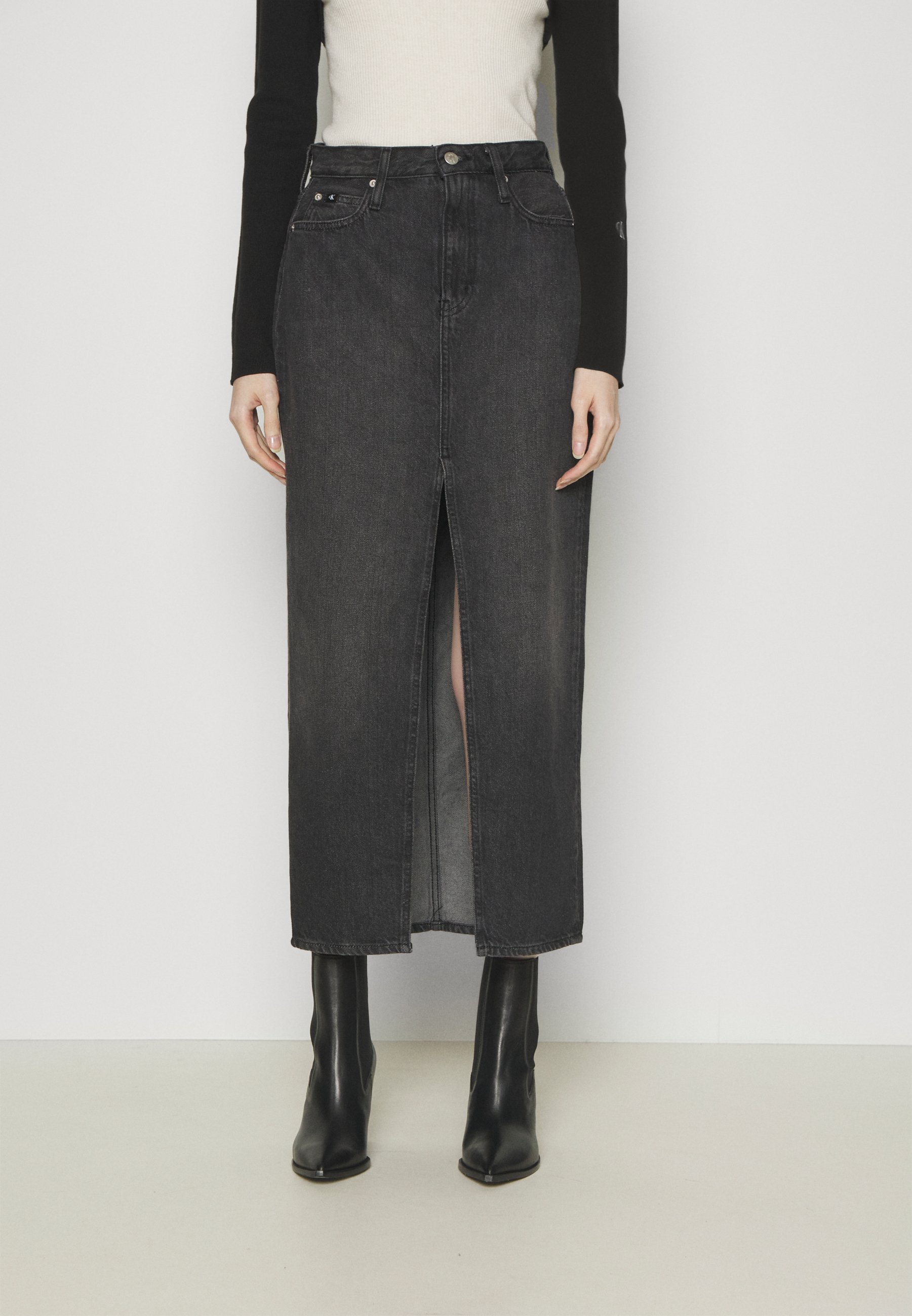 FRONT SPLIT SKIRT - Denim skirt