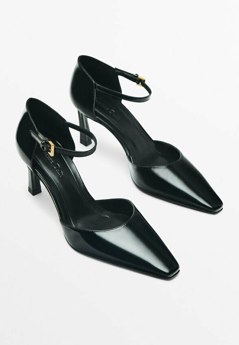 PATENT- Classic heels