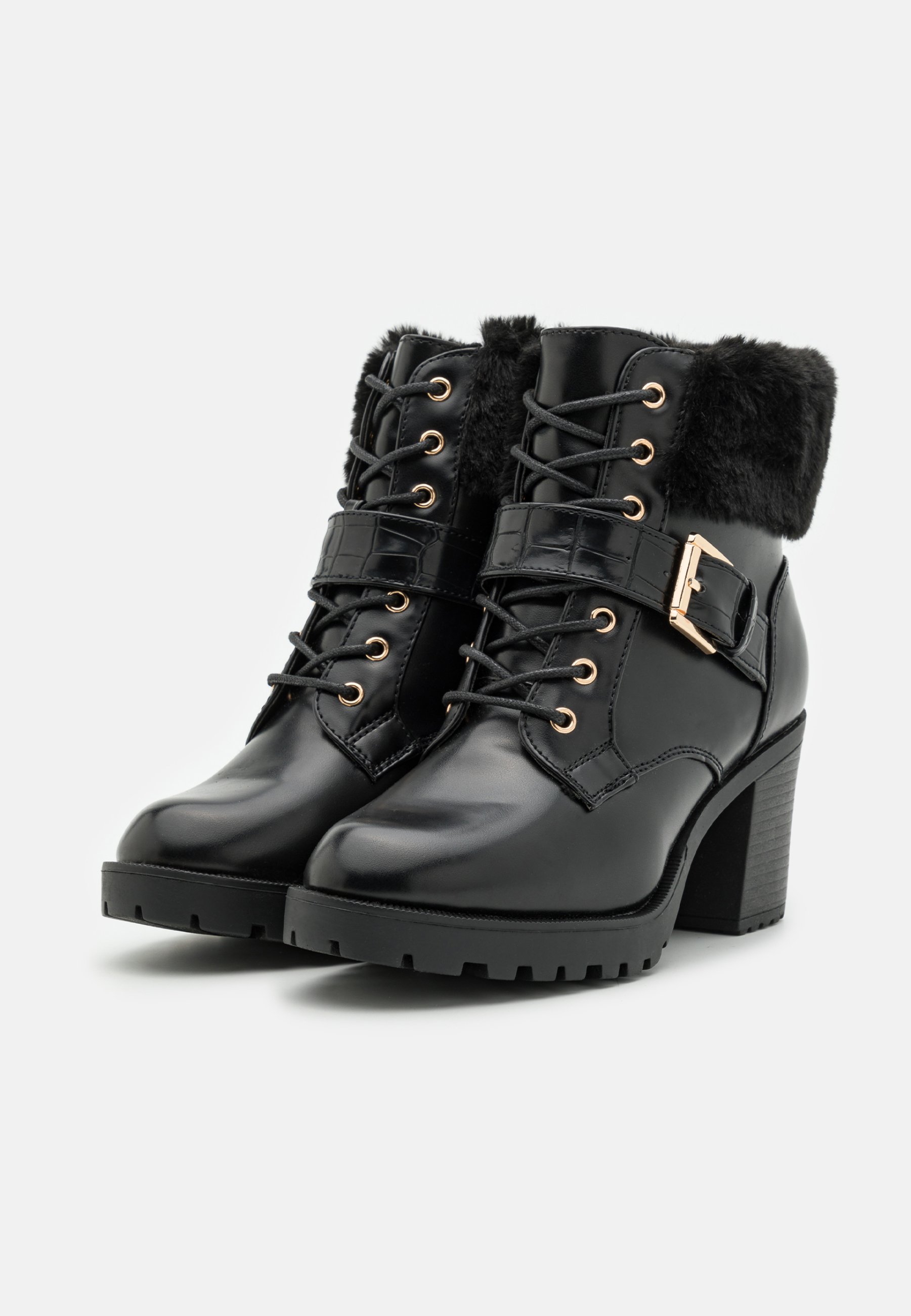 Lace-up ankle boots