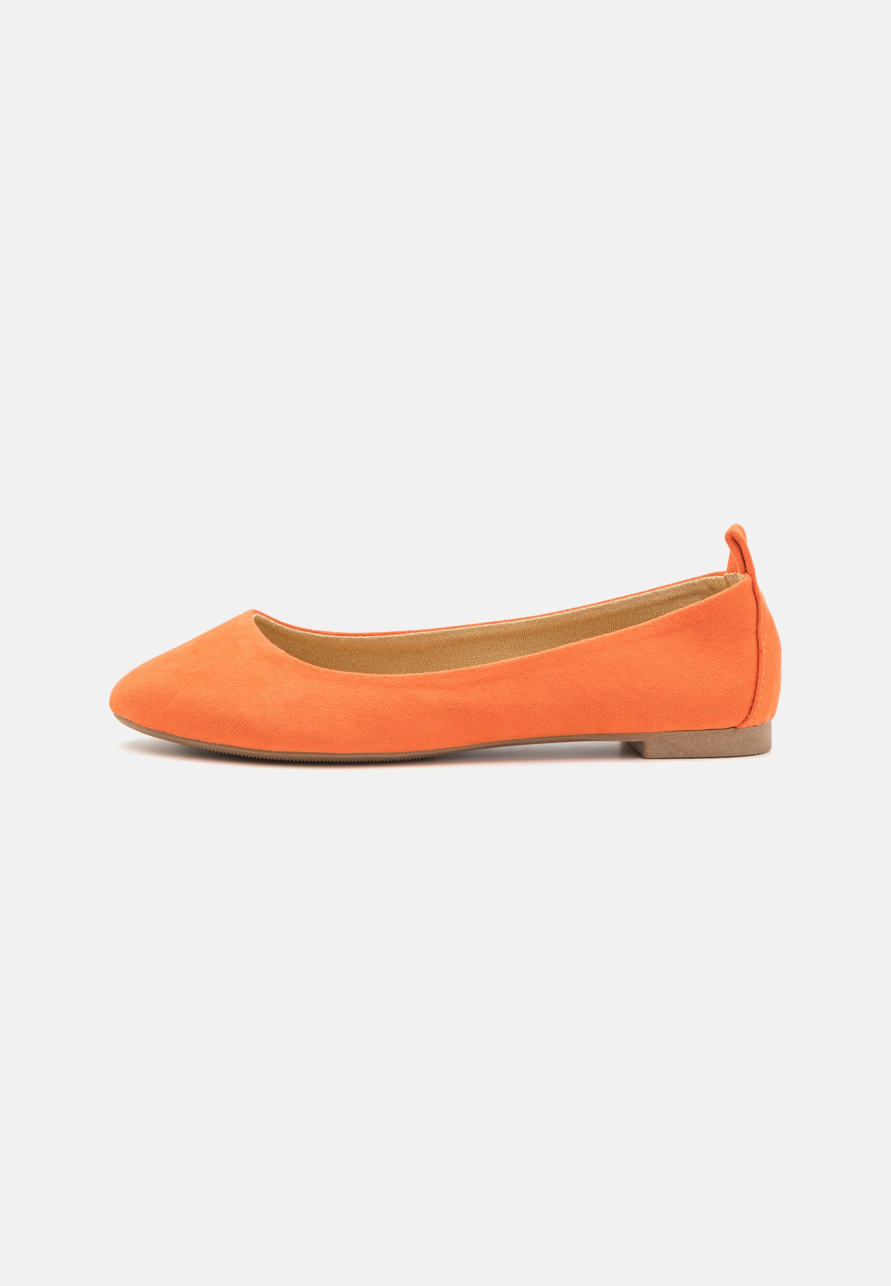Ballet pumps