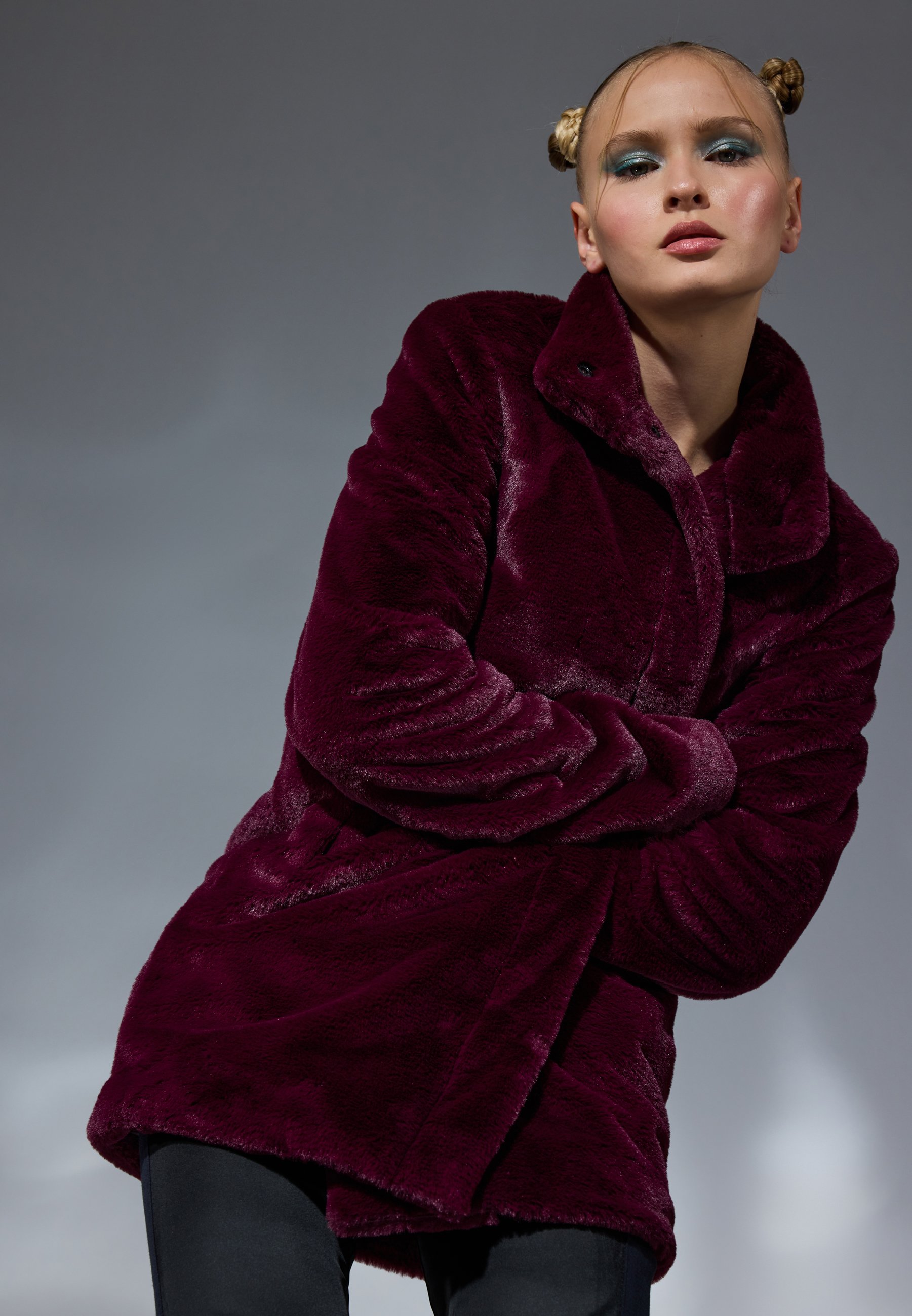Short coat