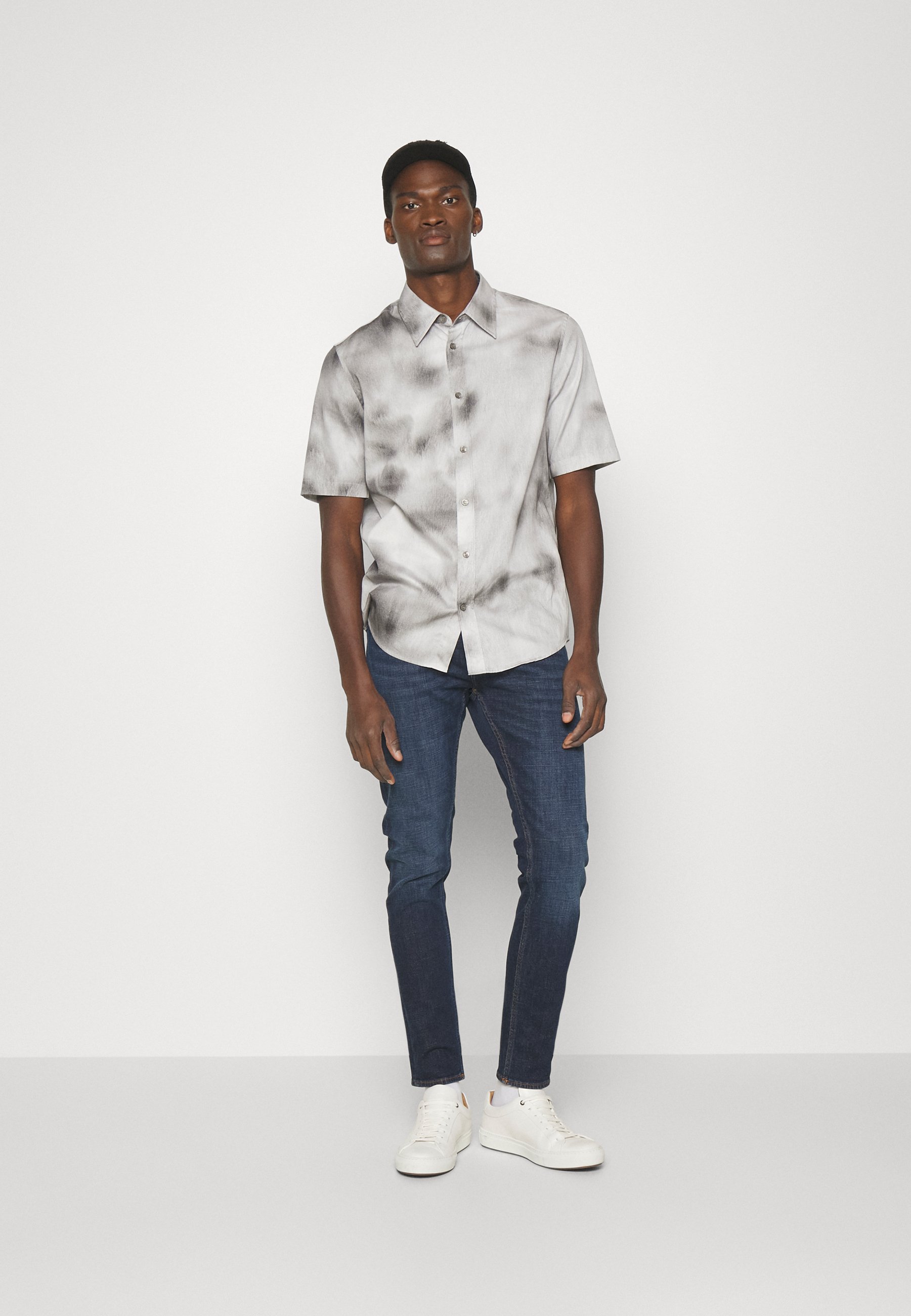 Slim fit jeans