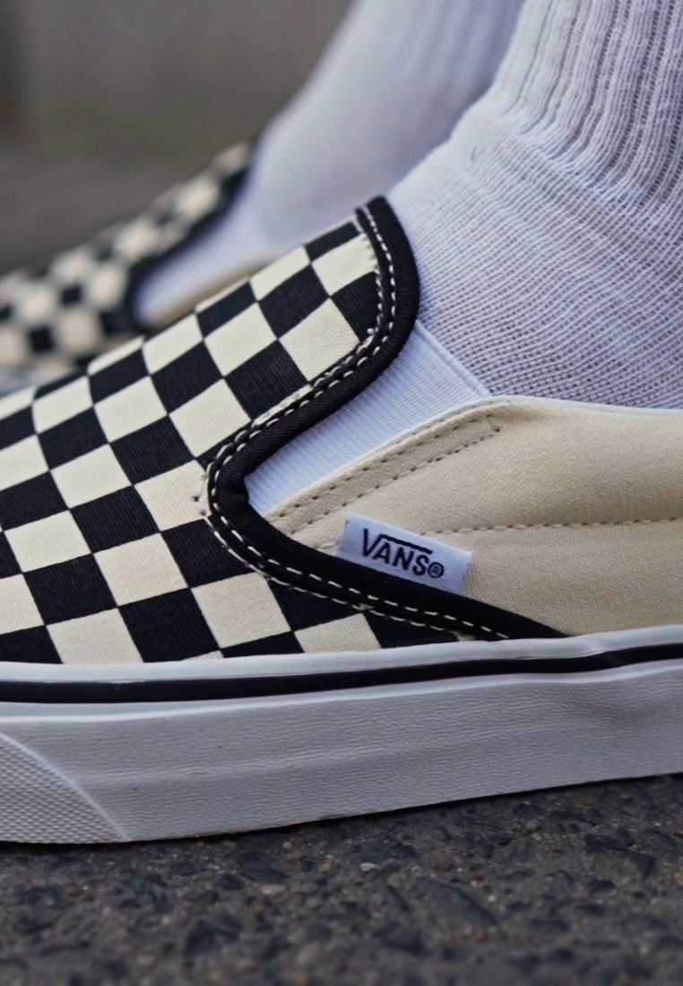 CLASSIC SLIP-ON - Slip-ons