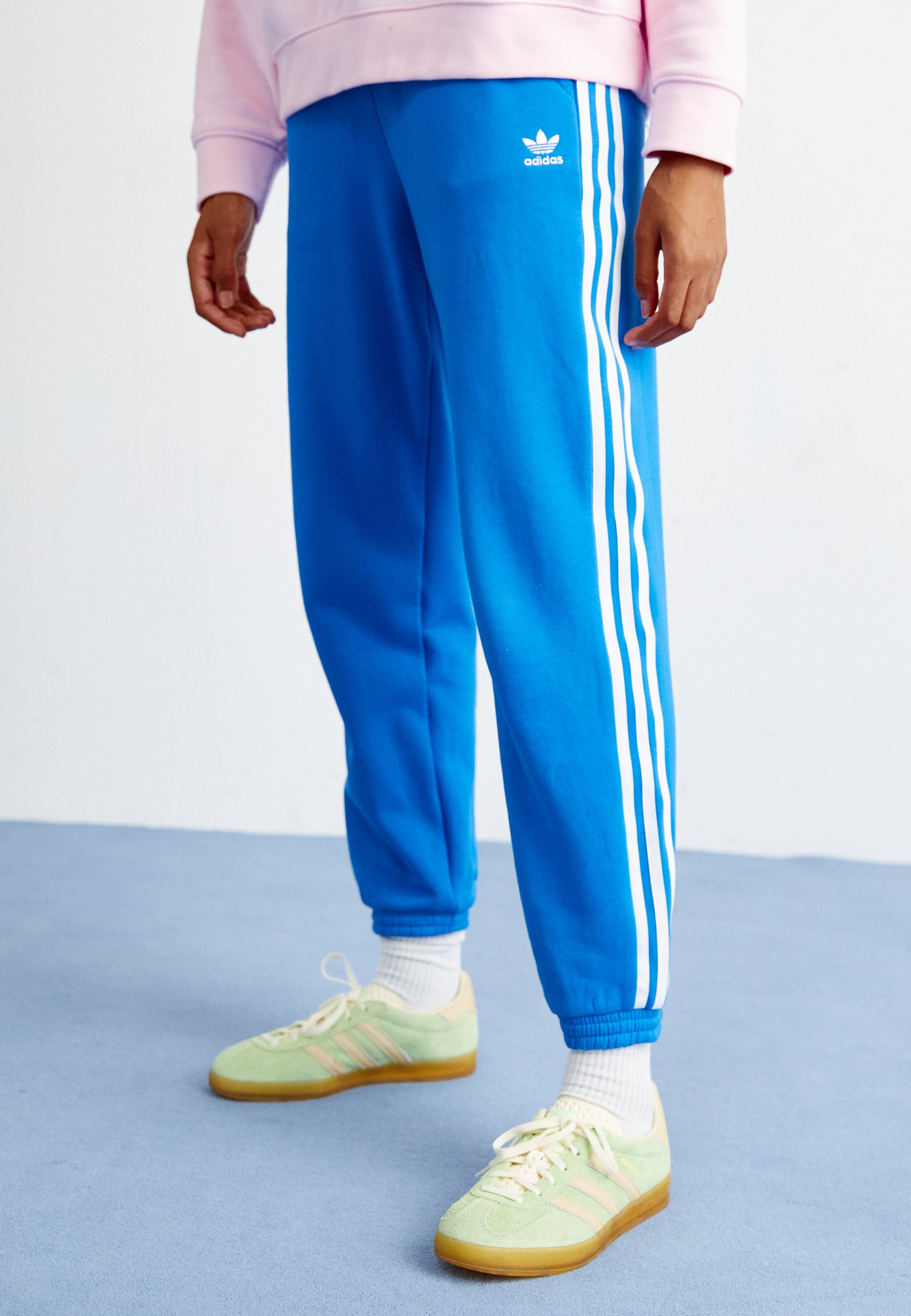 REGULAR PANTS - Tracksuit bottoms