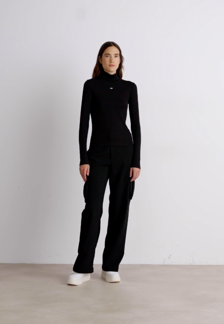 ESSENTIAL TURTLENECK - Long sleeved top