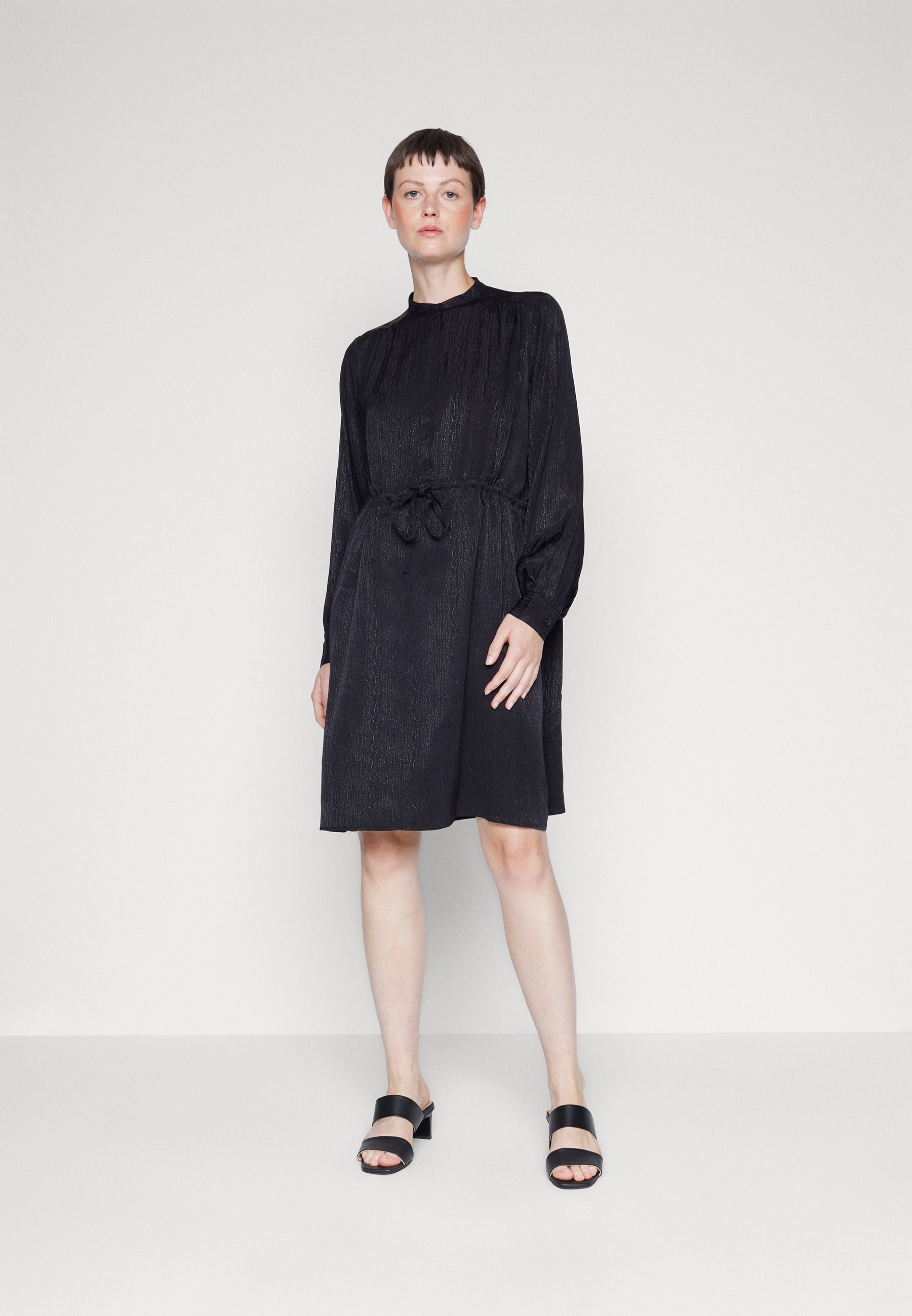 TYRA SHORT DRESS - Cocktail dress / Party dress