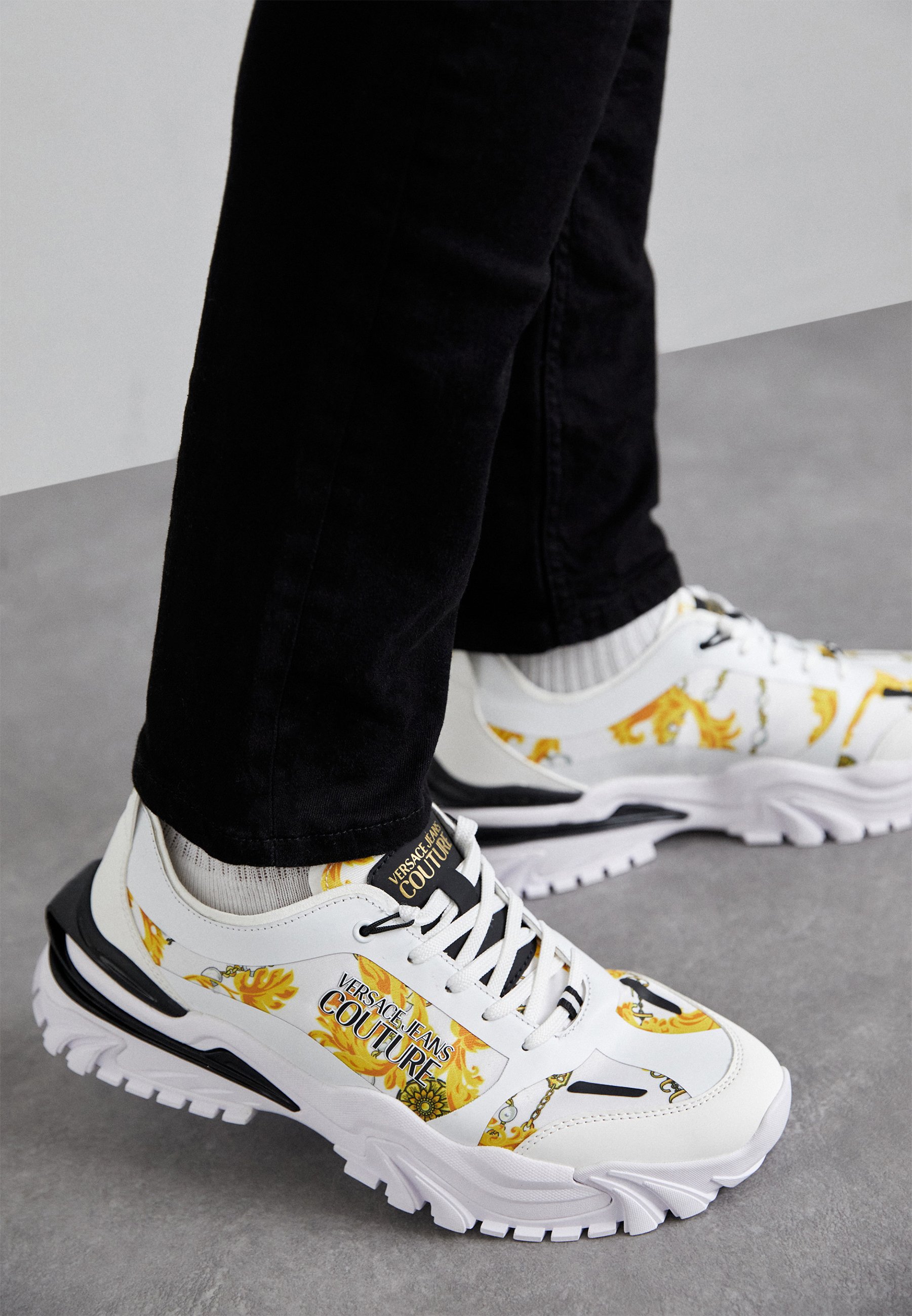FONDO NEW TRAIL TREK SHOES - Trainers