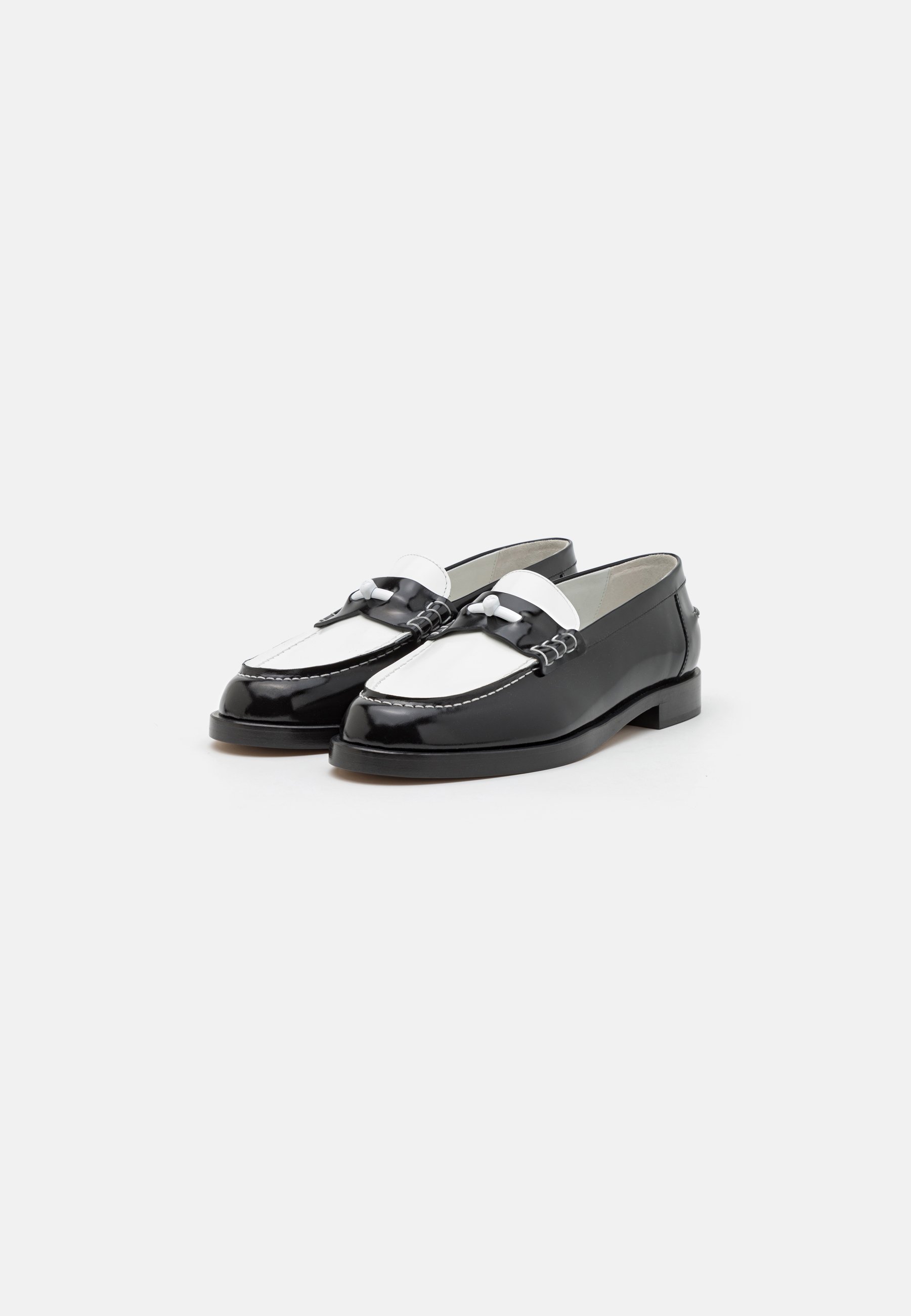 LOAFER - Slip-ons