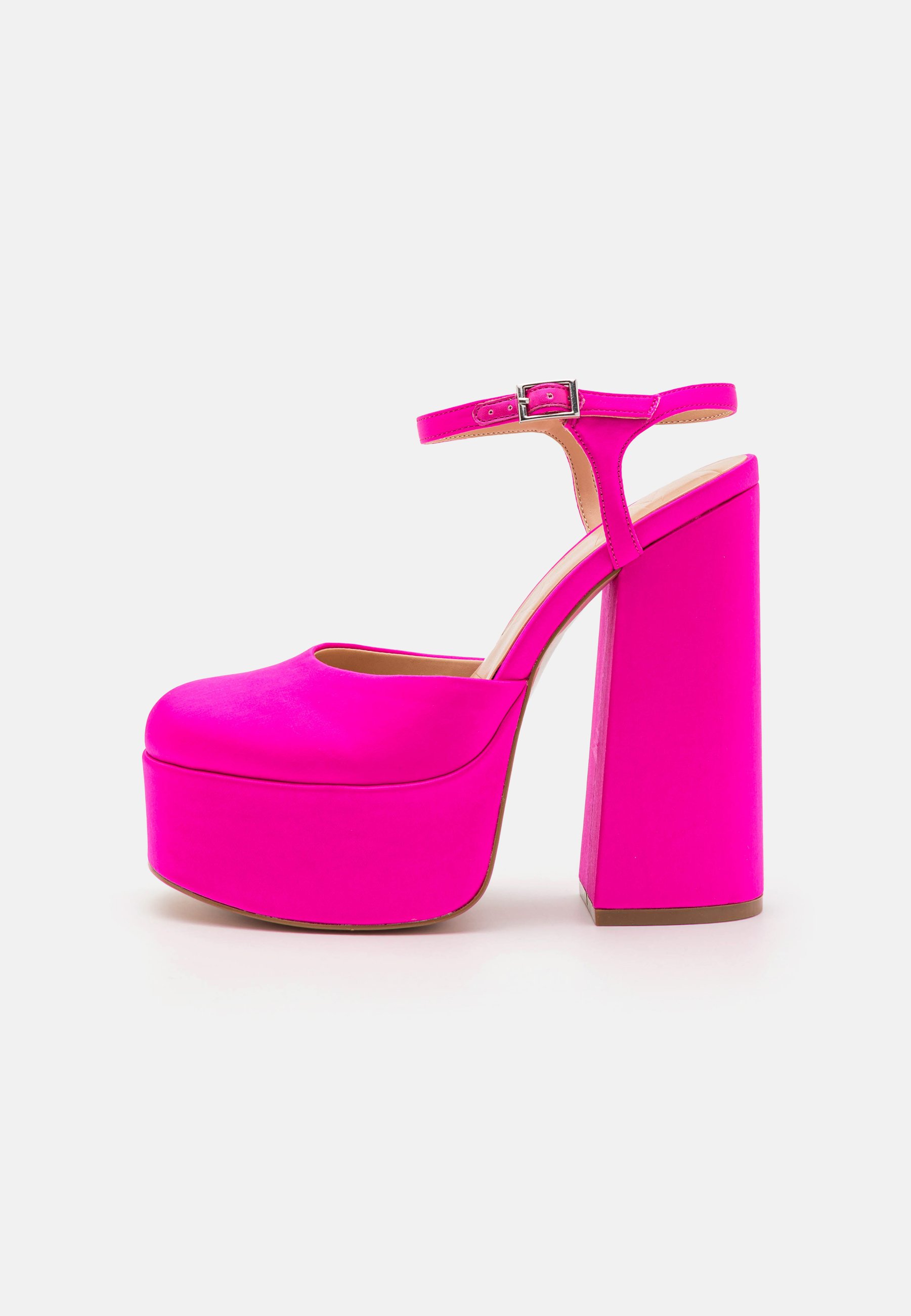 PHEONIX CLOSED TOE PLATFORM - High heels