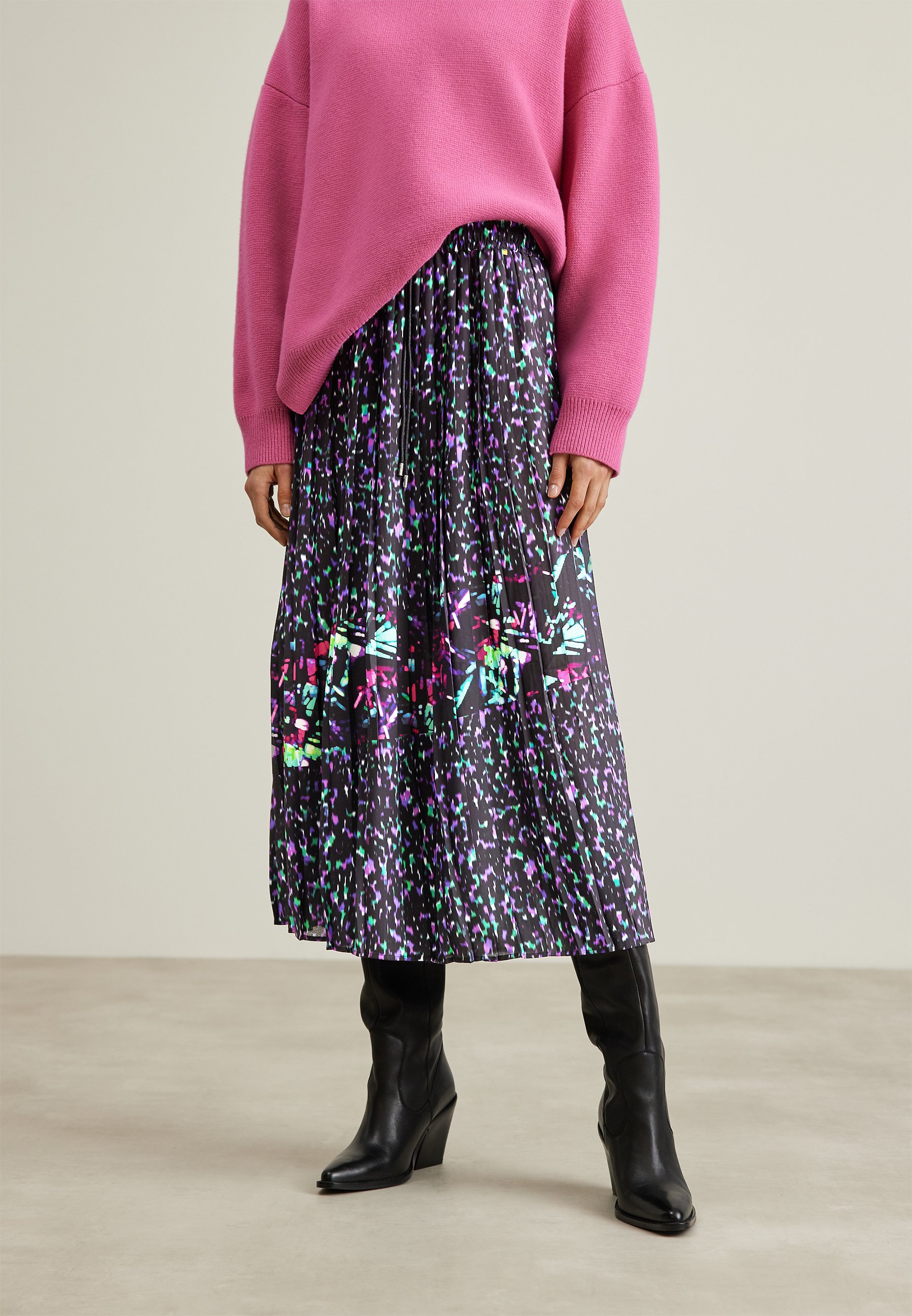 VLISSE - Pleated skirt
