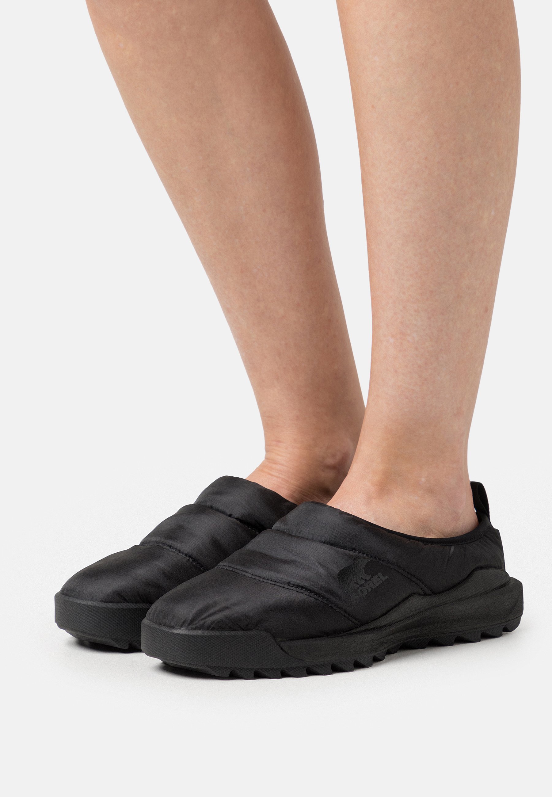 ONA RMX PUFFY SLIP-ON - Trainers