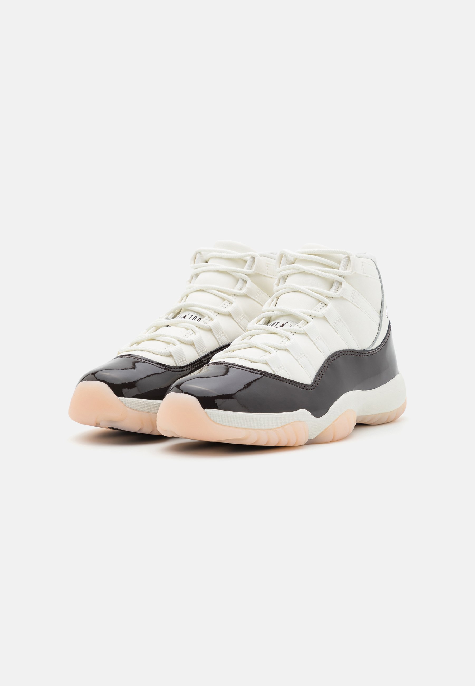 AIR JORDAN 11 RETRO - High-top trainers