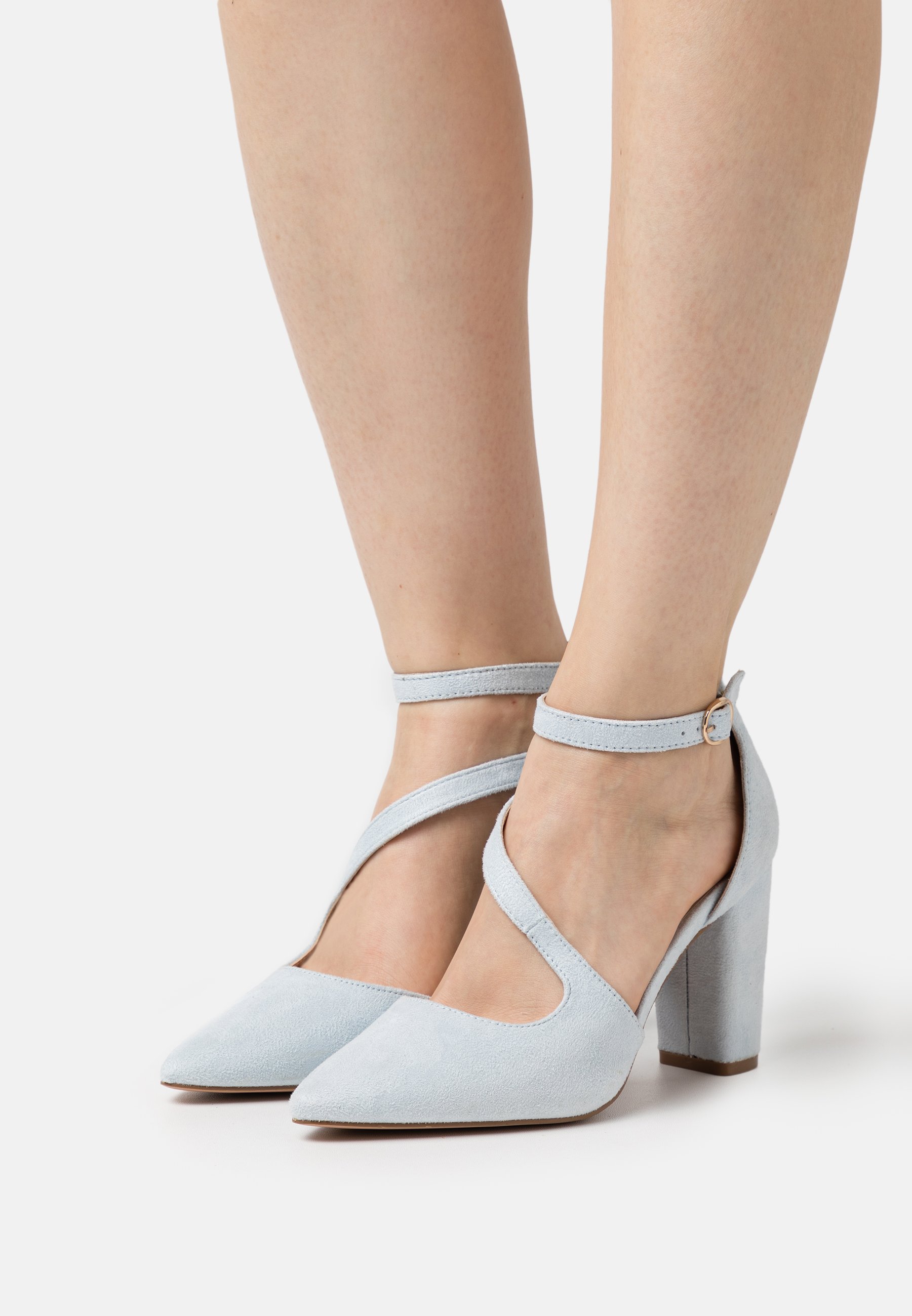 Classic heels