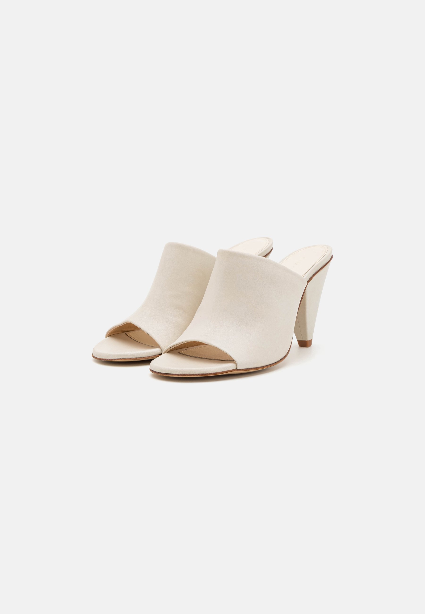 TICA - Heeled mules