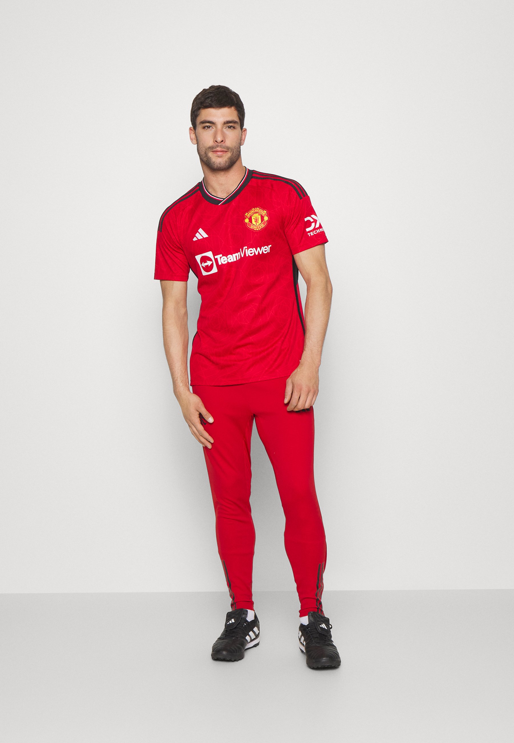 MANCHESTER UNITED HOME CLUB - Football shirt