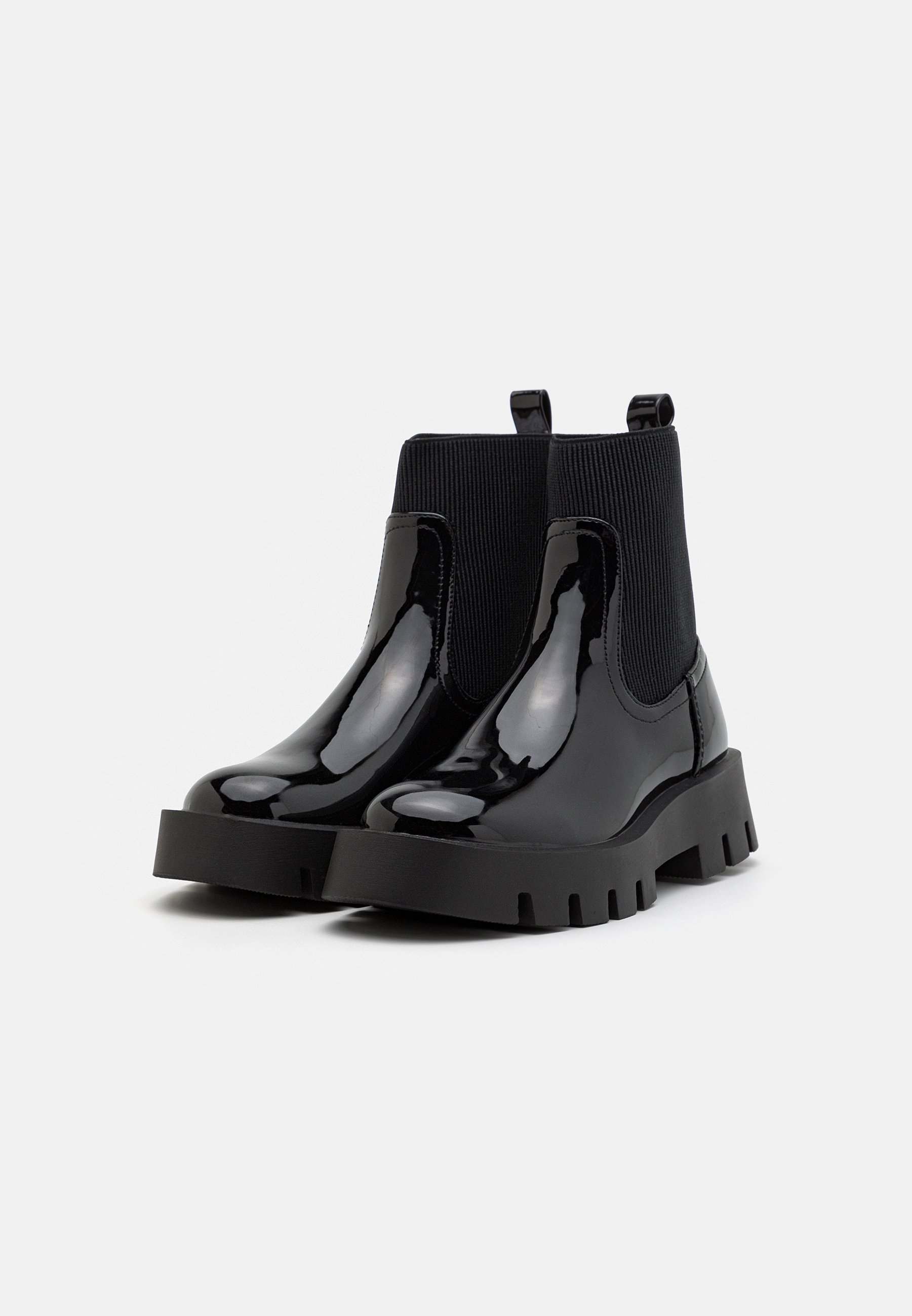 Platform ankle boots