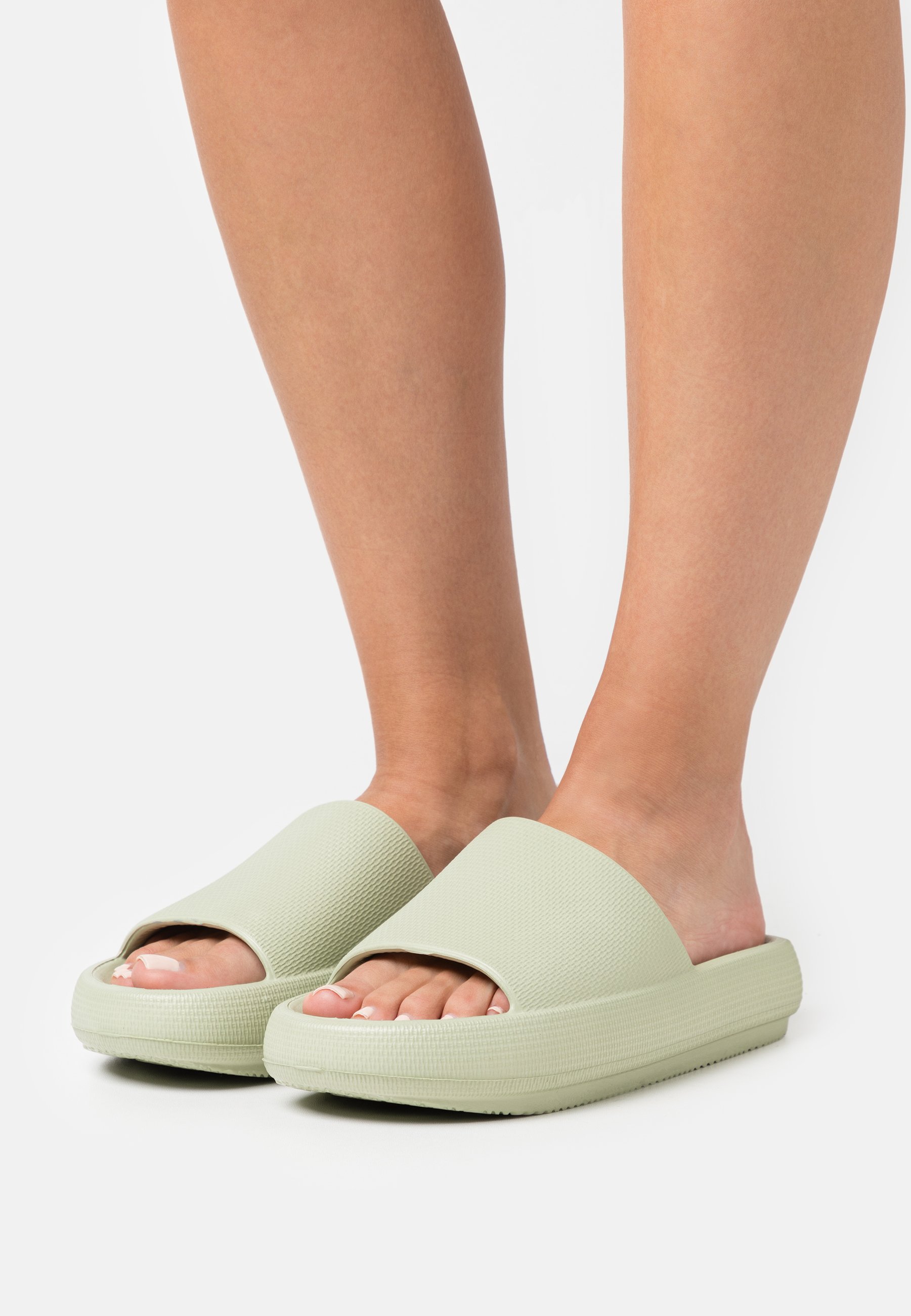 Pool slides