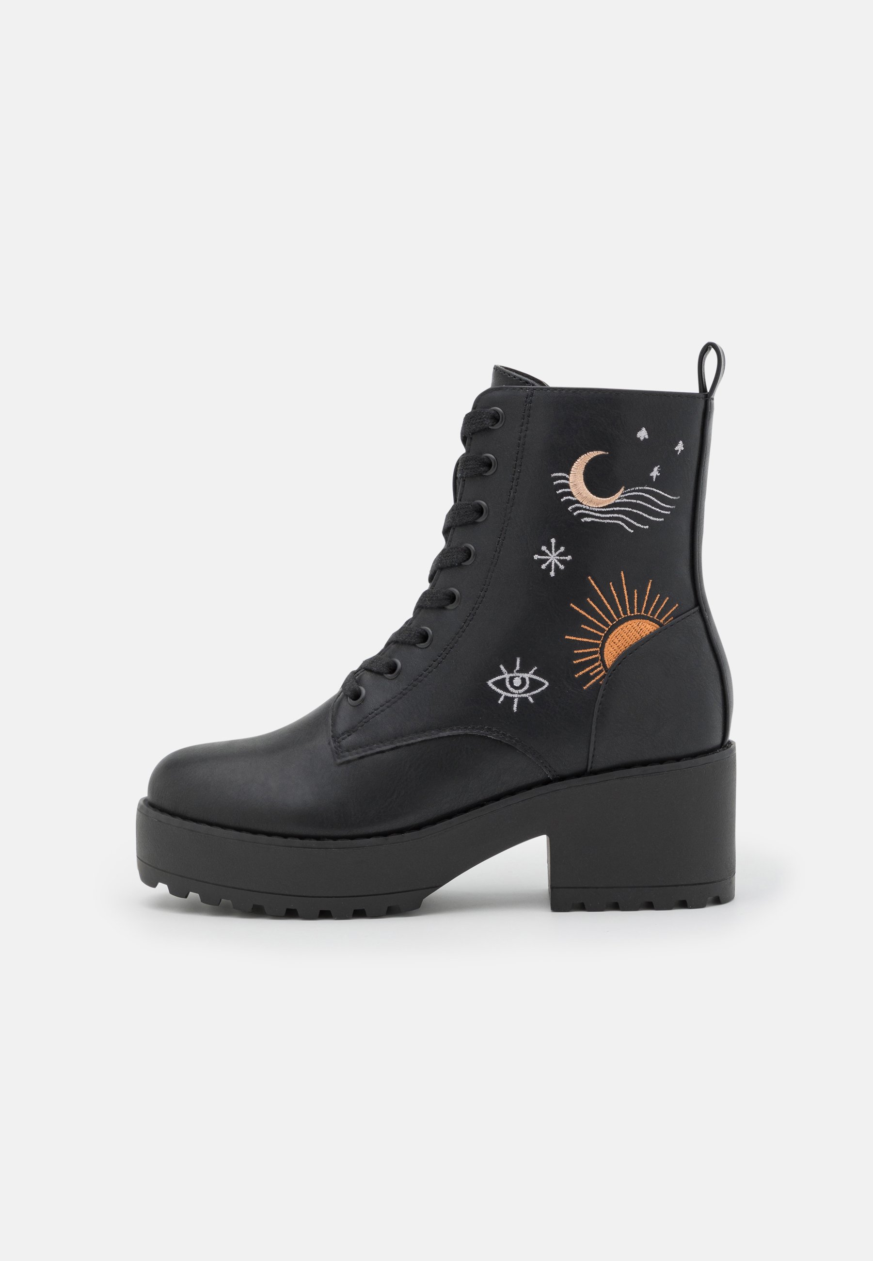 Platform ankle boots