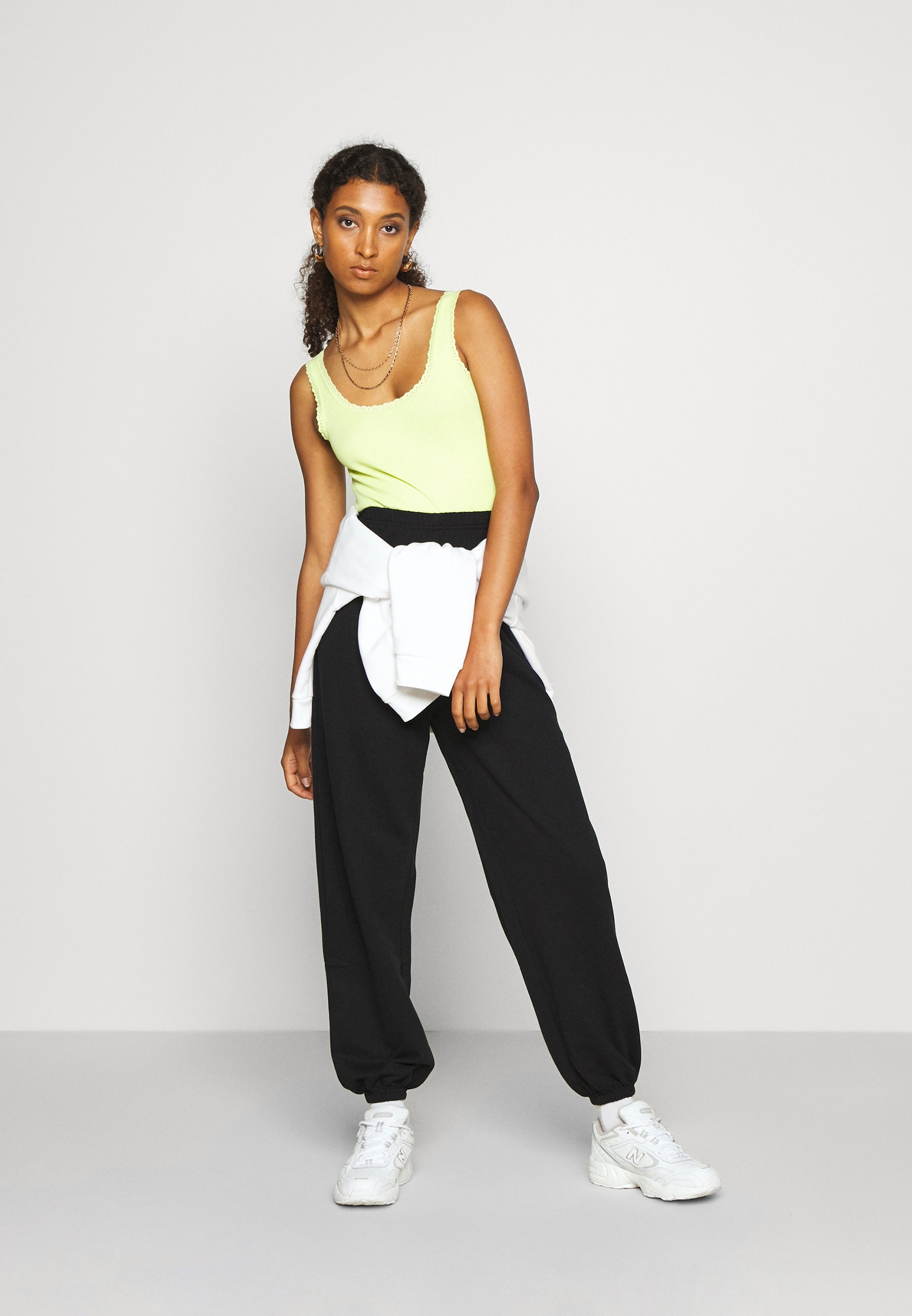 Tracksuit bottoms