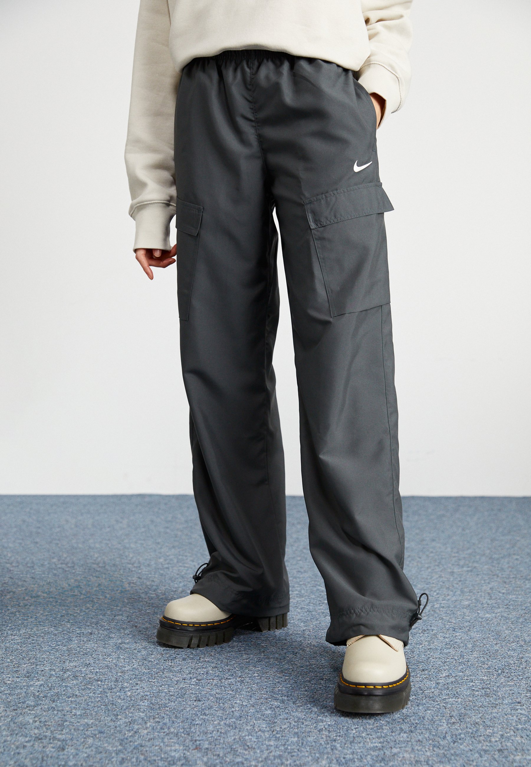 TREND - Tracksuit bottoms