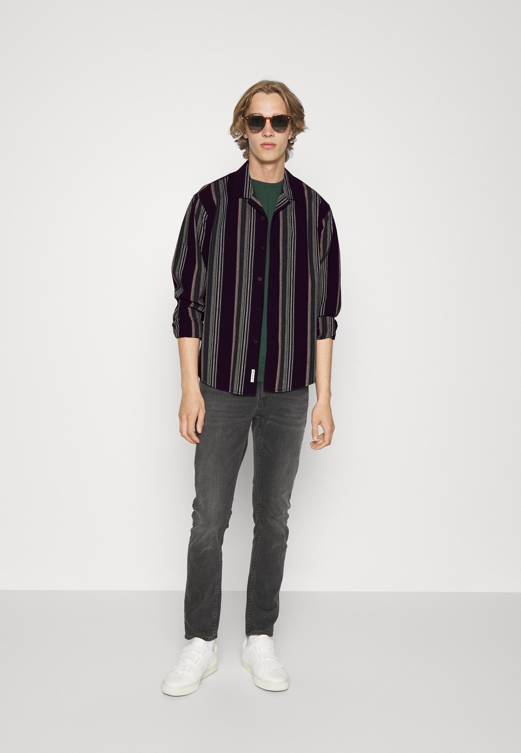 LONGSLEEVE CAMP COLLAR CHEST POCKET REGULAR - Shirt