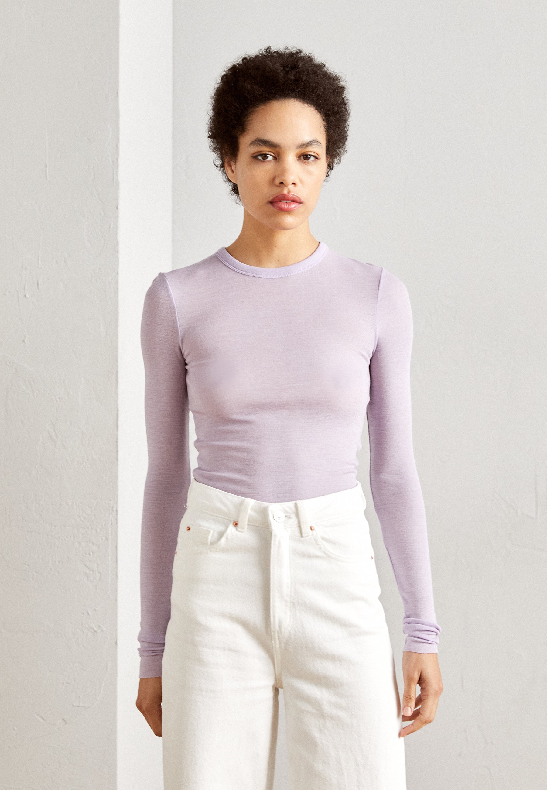 Long sleeved top
