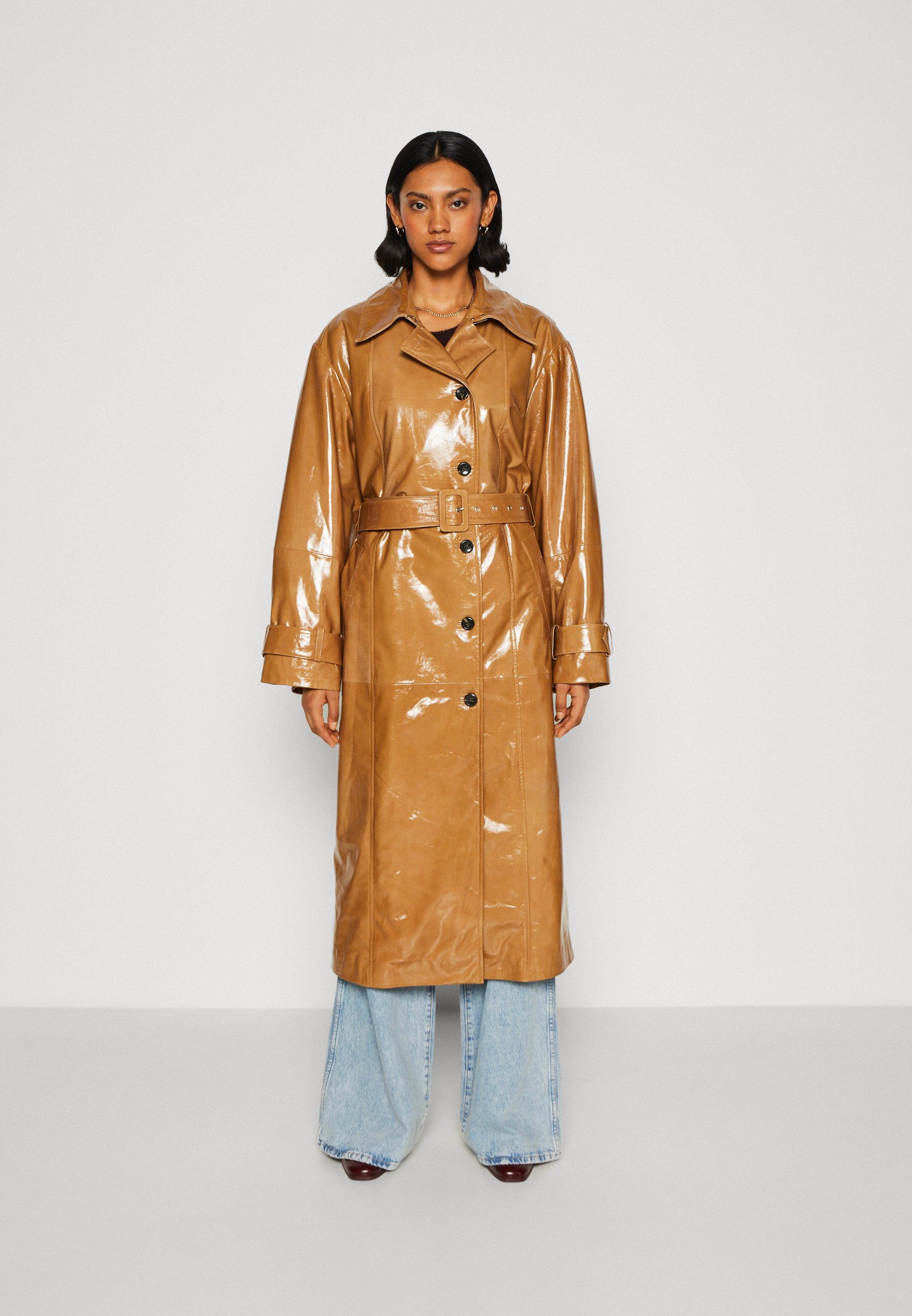 Trenchcoat