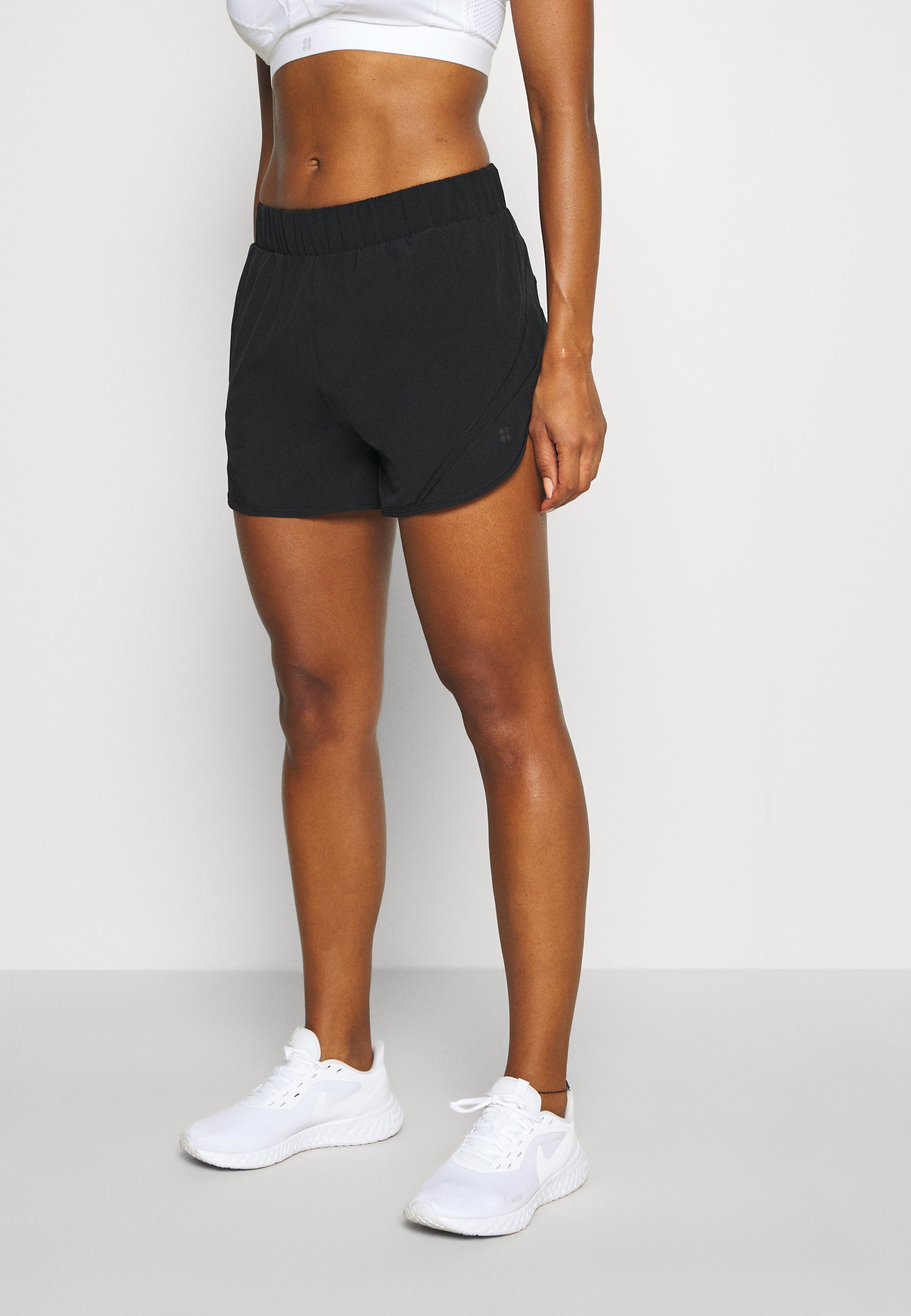 TRACK AND FIELD RUNNING SHORTS - Sports shorts