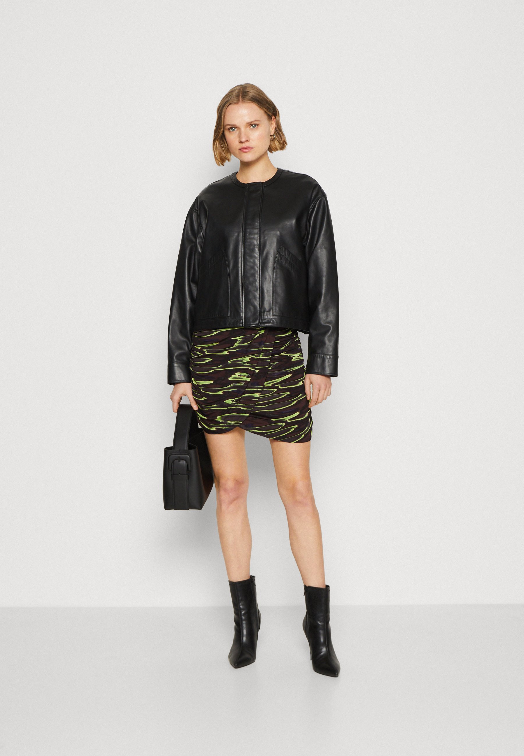 SHEVY MINI SKIRT - Mini skirt