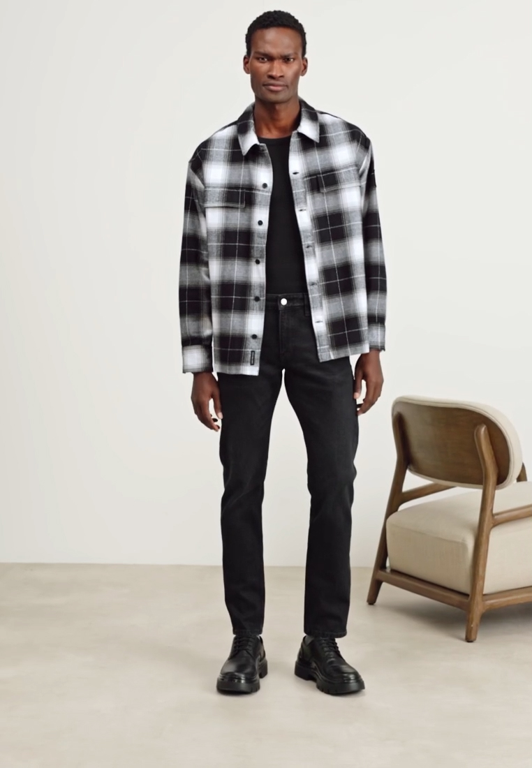 Slim fit jeans