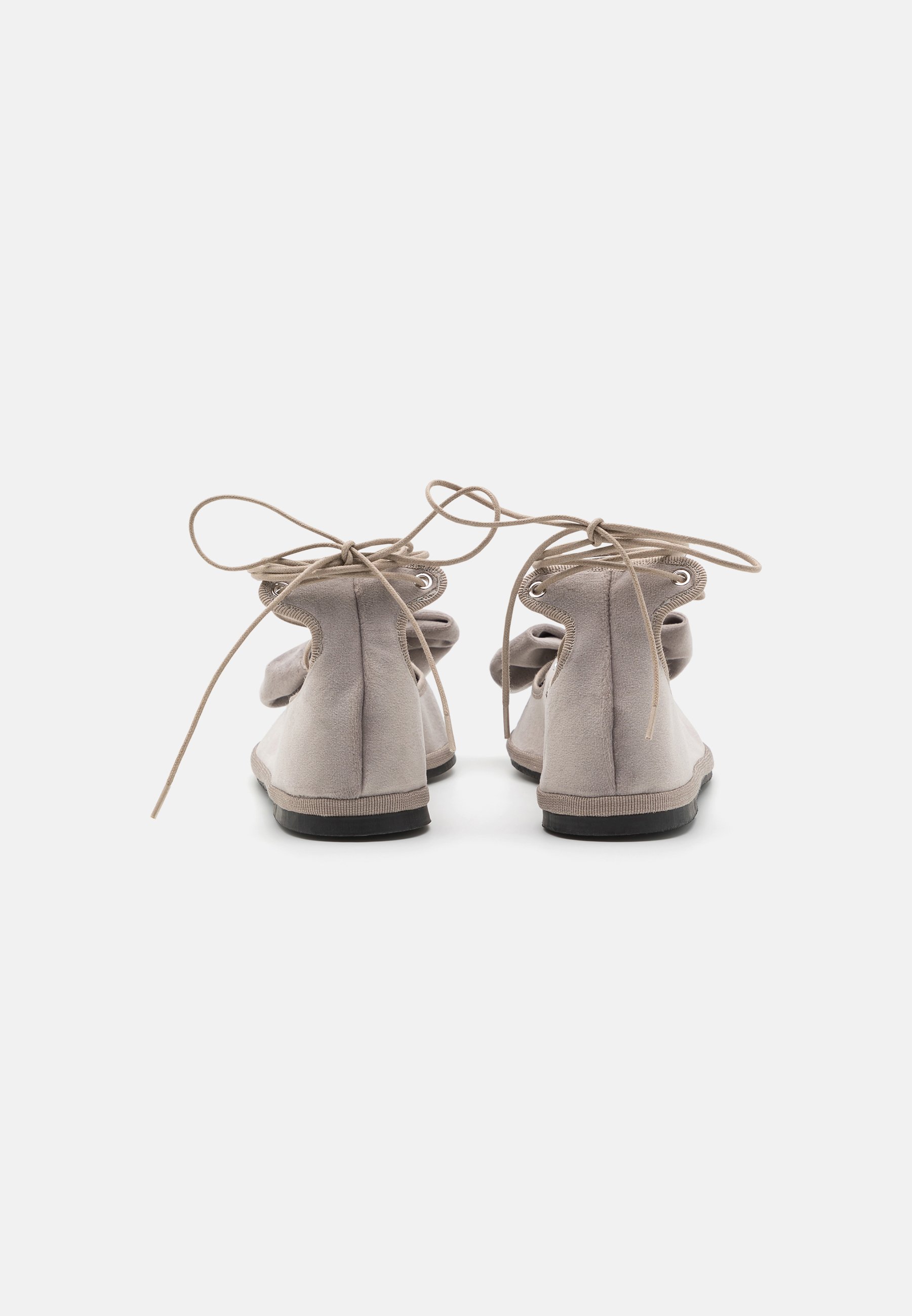 ISOTTA - Ankle strap ballet pumps
