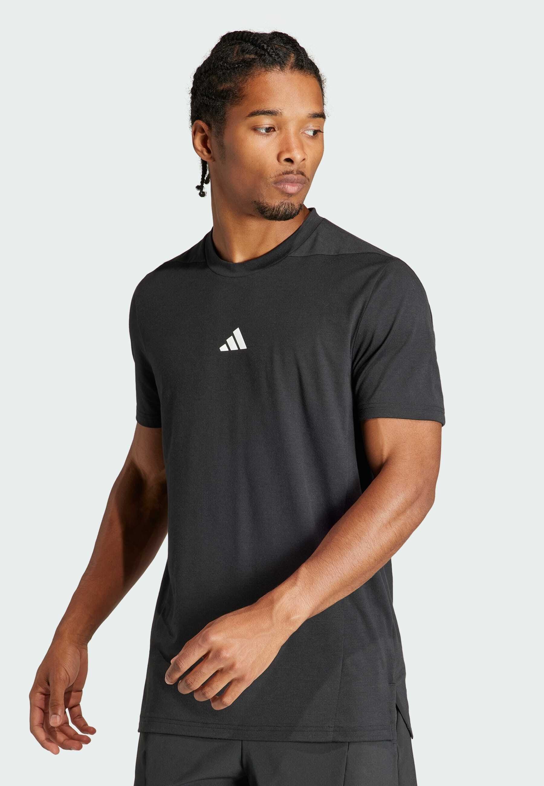 DESIGNED FOR TRAINING WORKOUT - Basic T-shirt