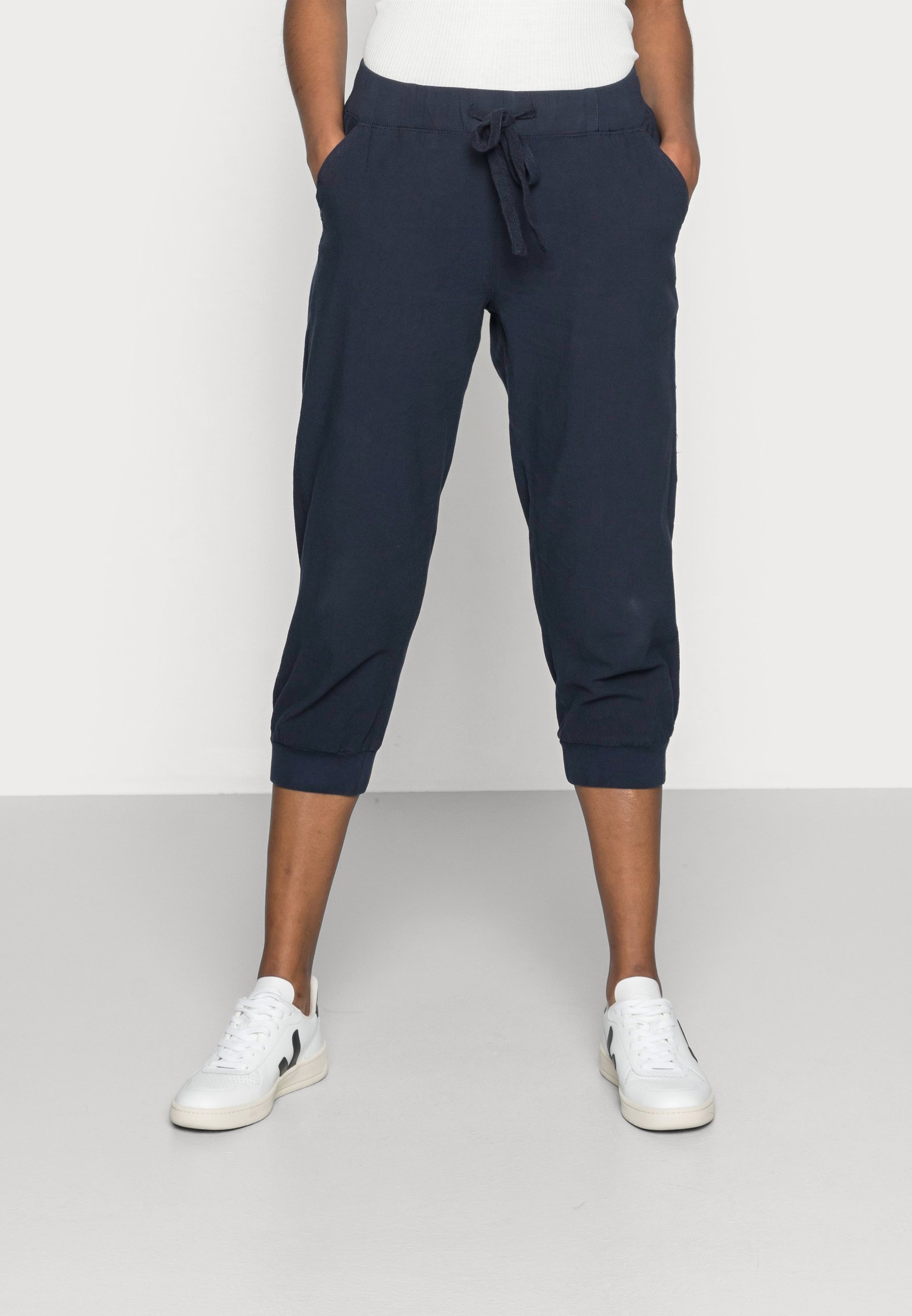 NAYA CAPRI - Shorts