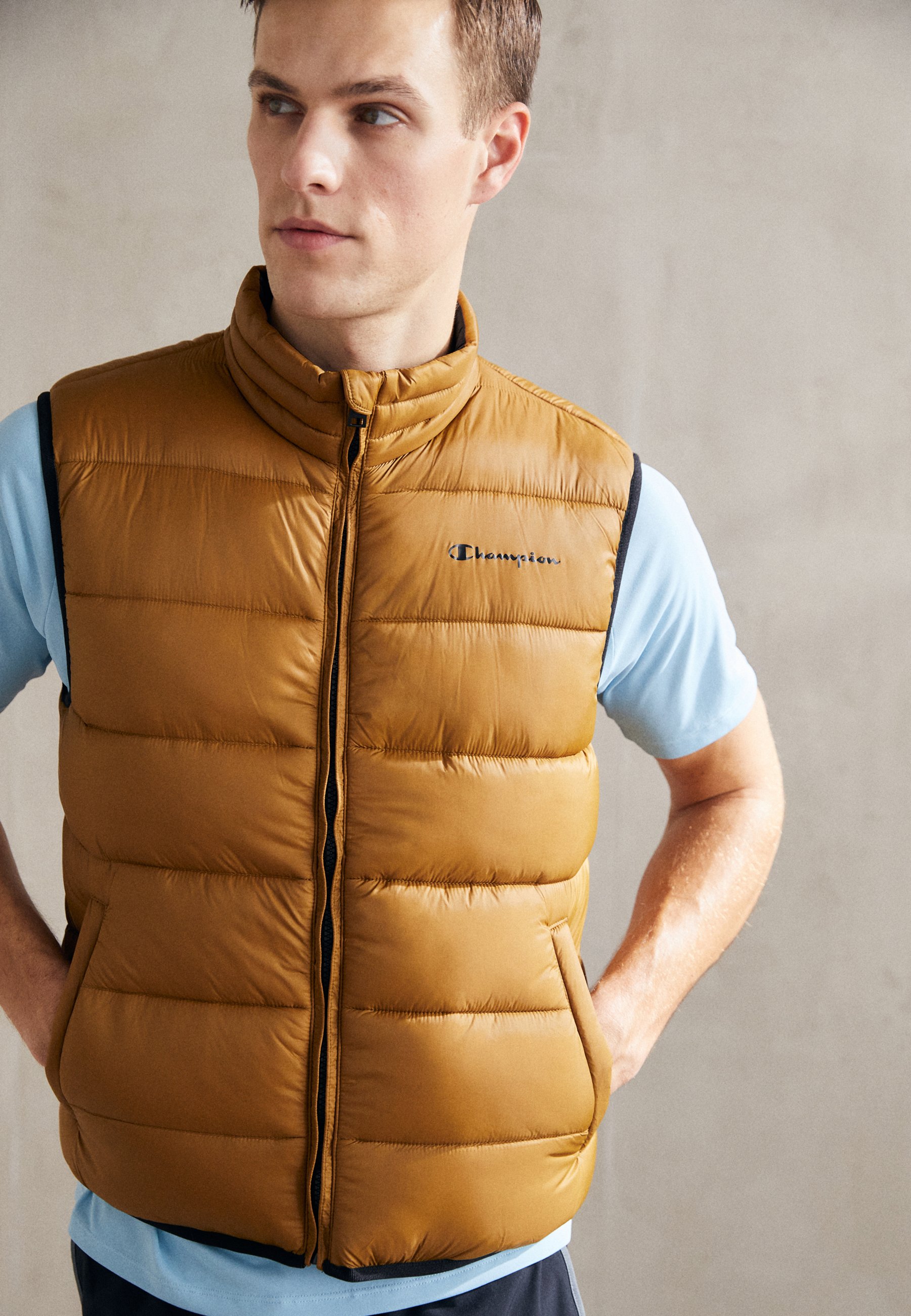 OUTDOOR LIGHT VEST - Waistcoat