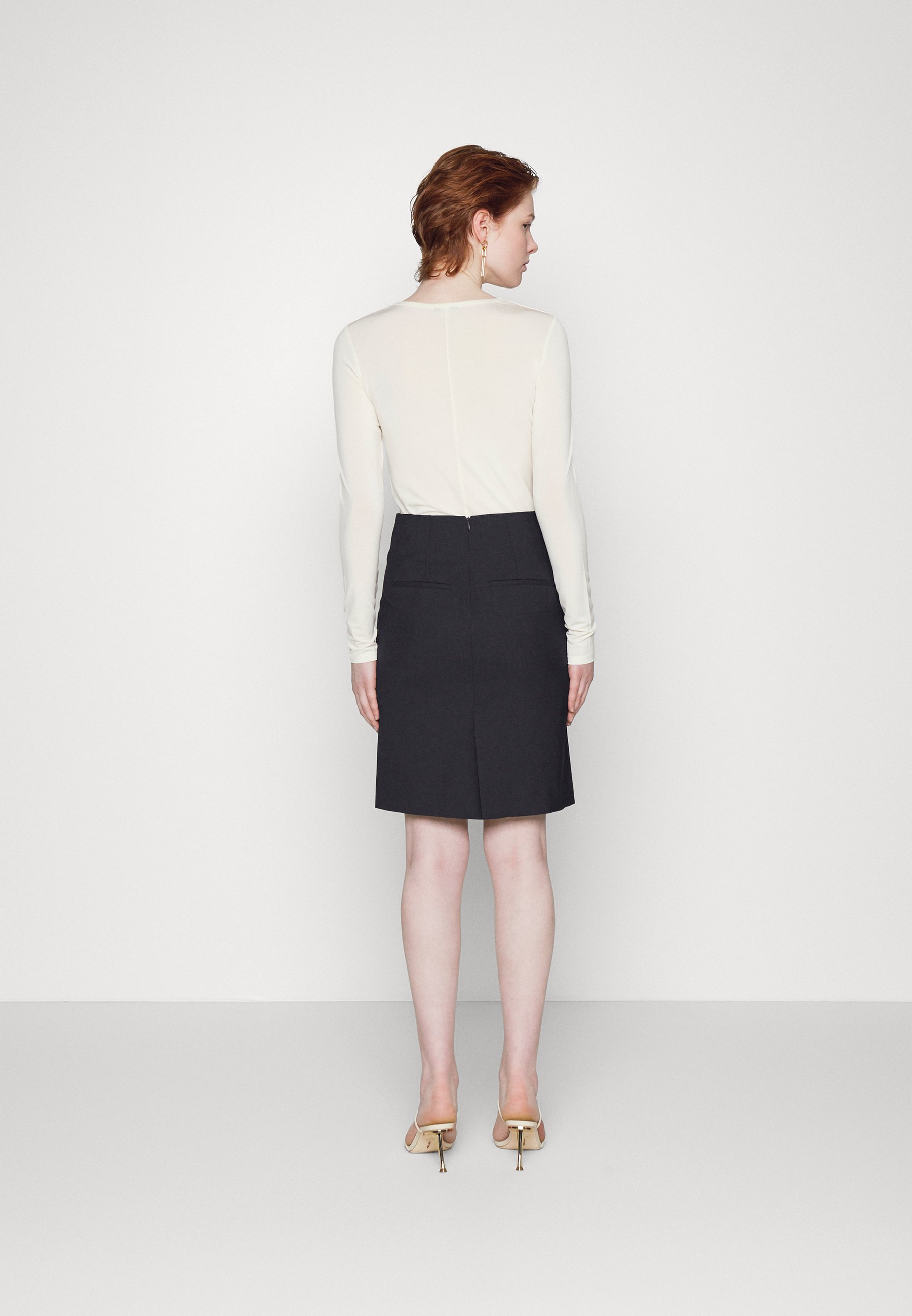VIOLINA - A-line skirt