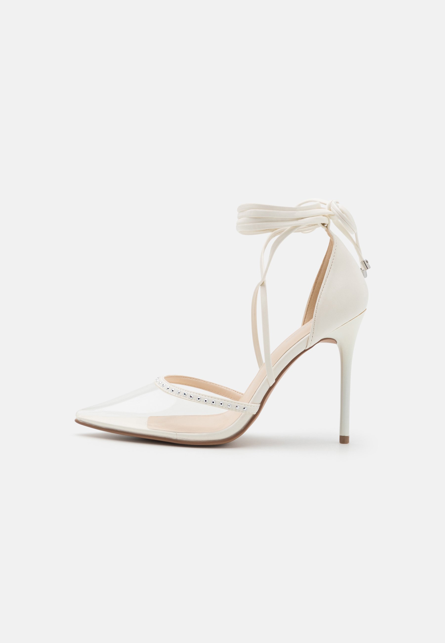 Classic heels