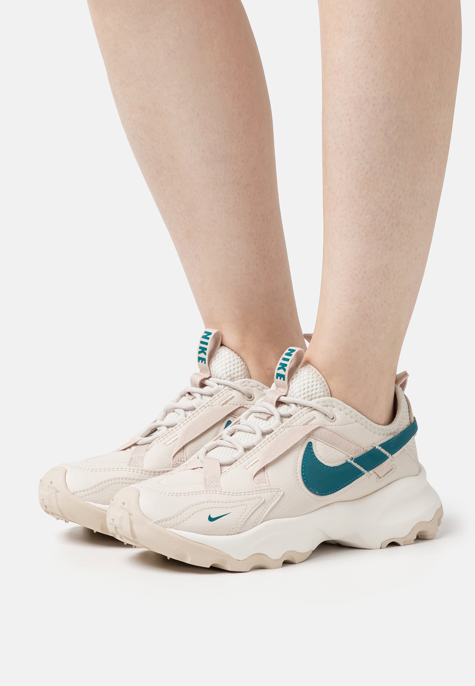 TC 7900 - Trainers