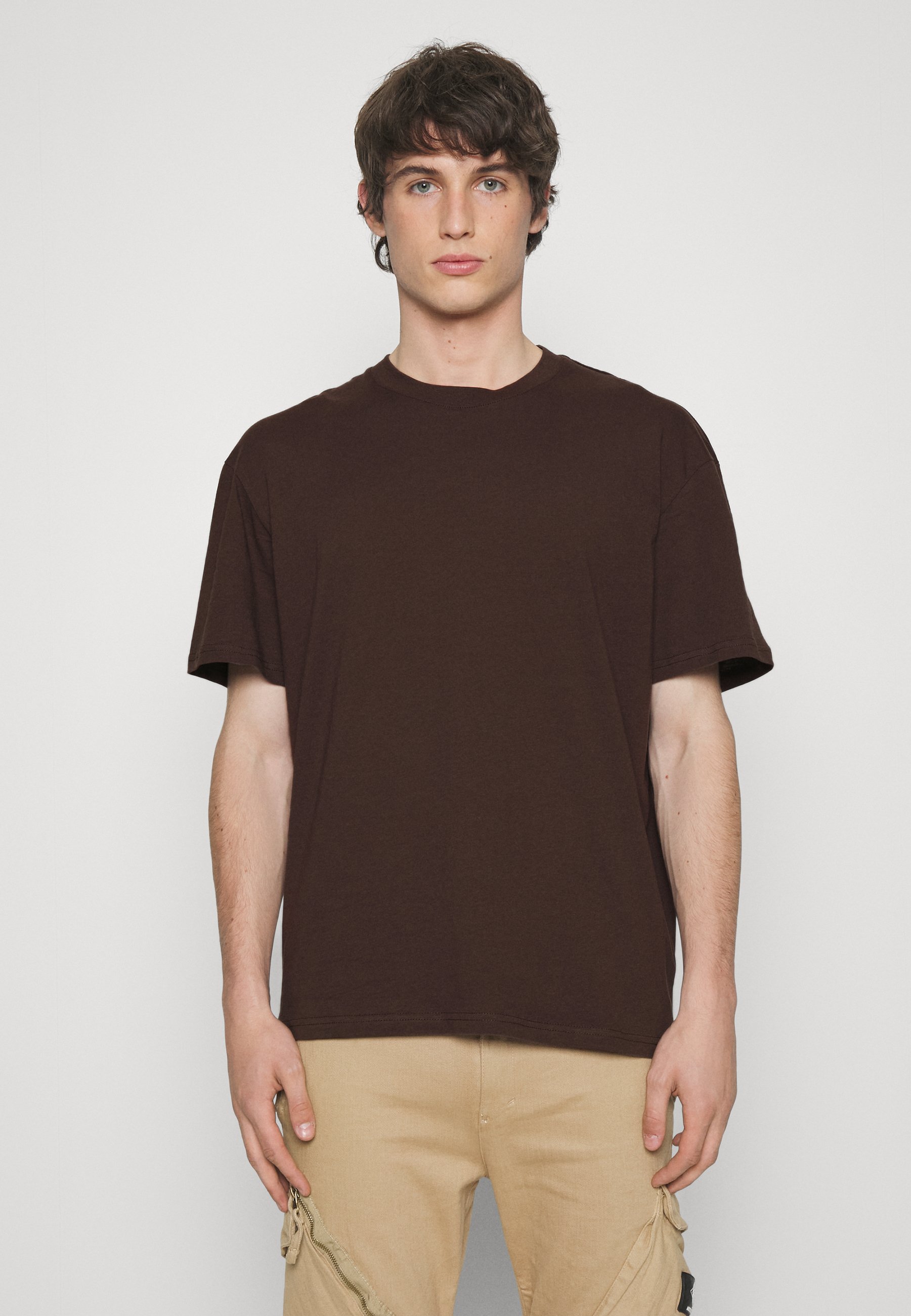 Basic T-shirt
