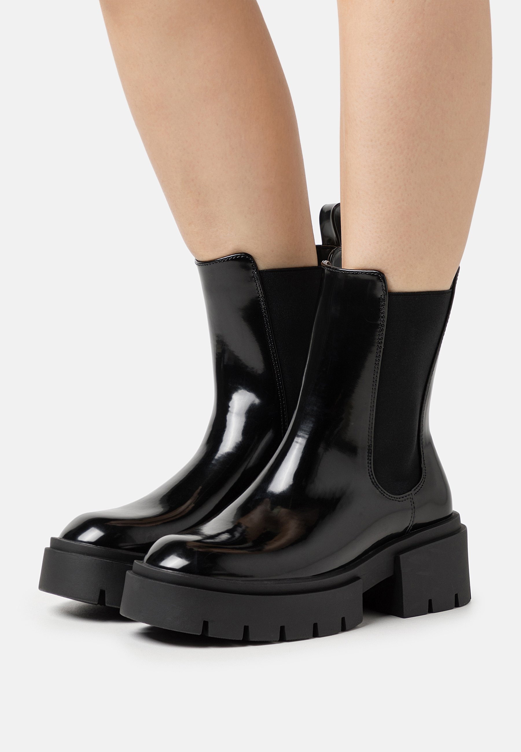 Platform ankle boots