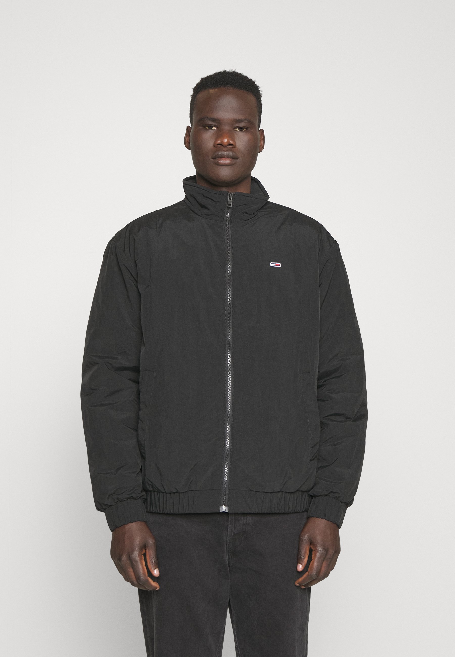 ESSENTIAL PADDED JACKET - Winter jacket