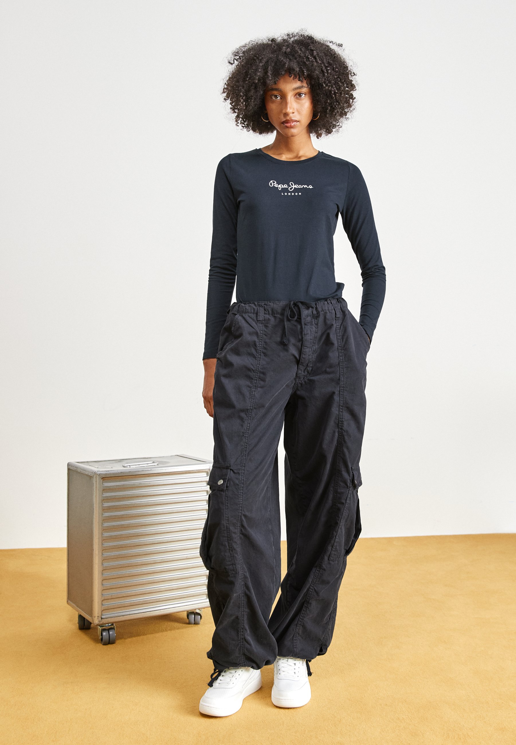 NEW VIRGINIA- Long sleeved top