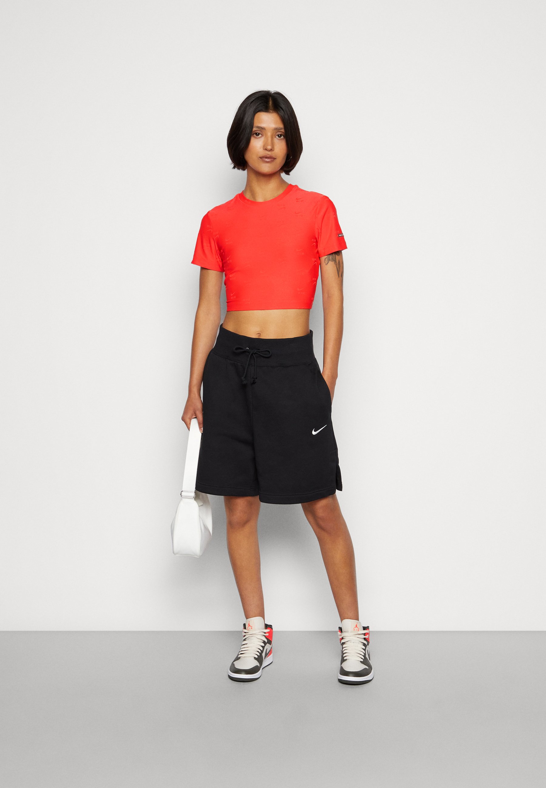W NSW STYLE FLC HR SHRT BALLER - Tracksuit bottoms