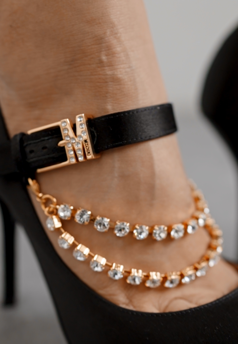 Classic heels