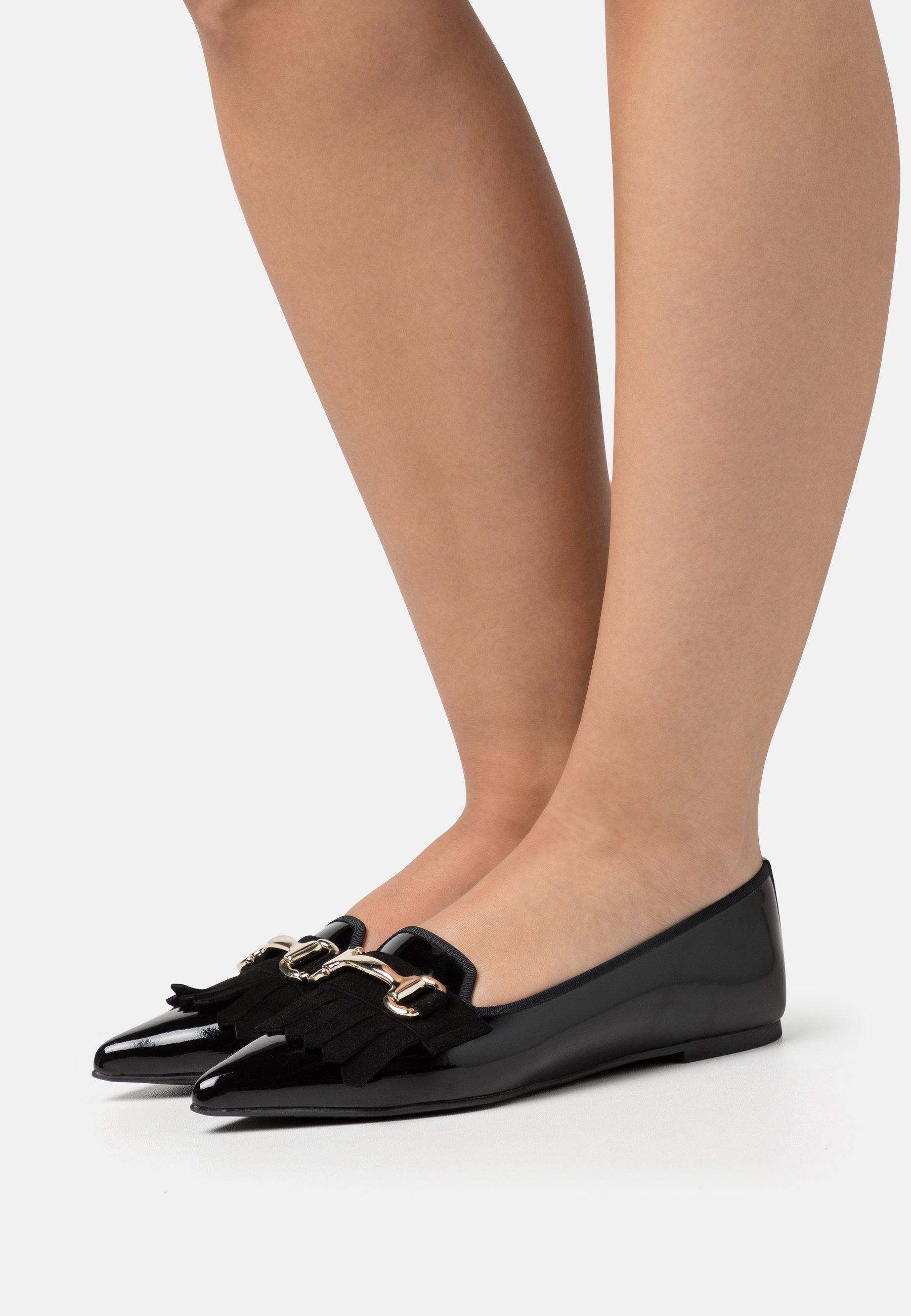 SHADE - Slip-ons